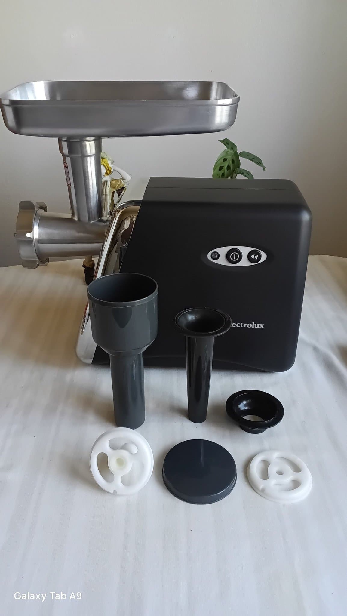 Electrolux EMM1000 Köttkvarn med tillbehör