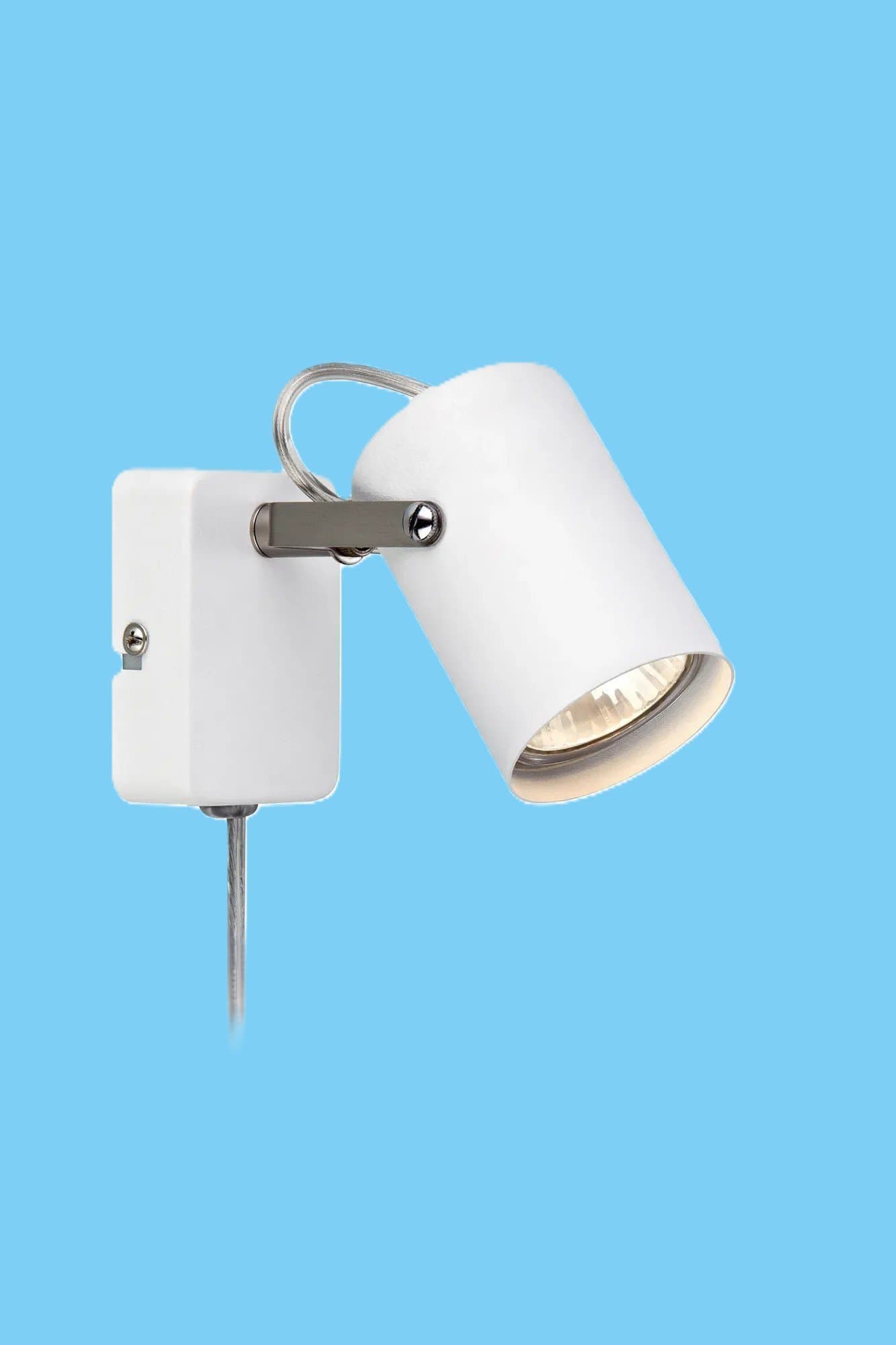 2 st. Stilrena vägglampor från Markslöjd - Modell "Key" i vit/stål