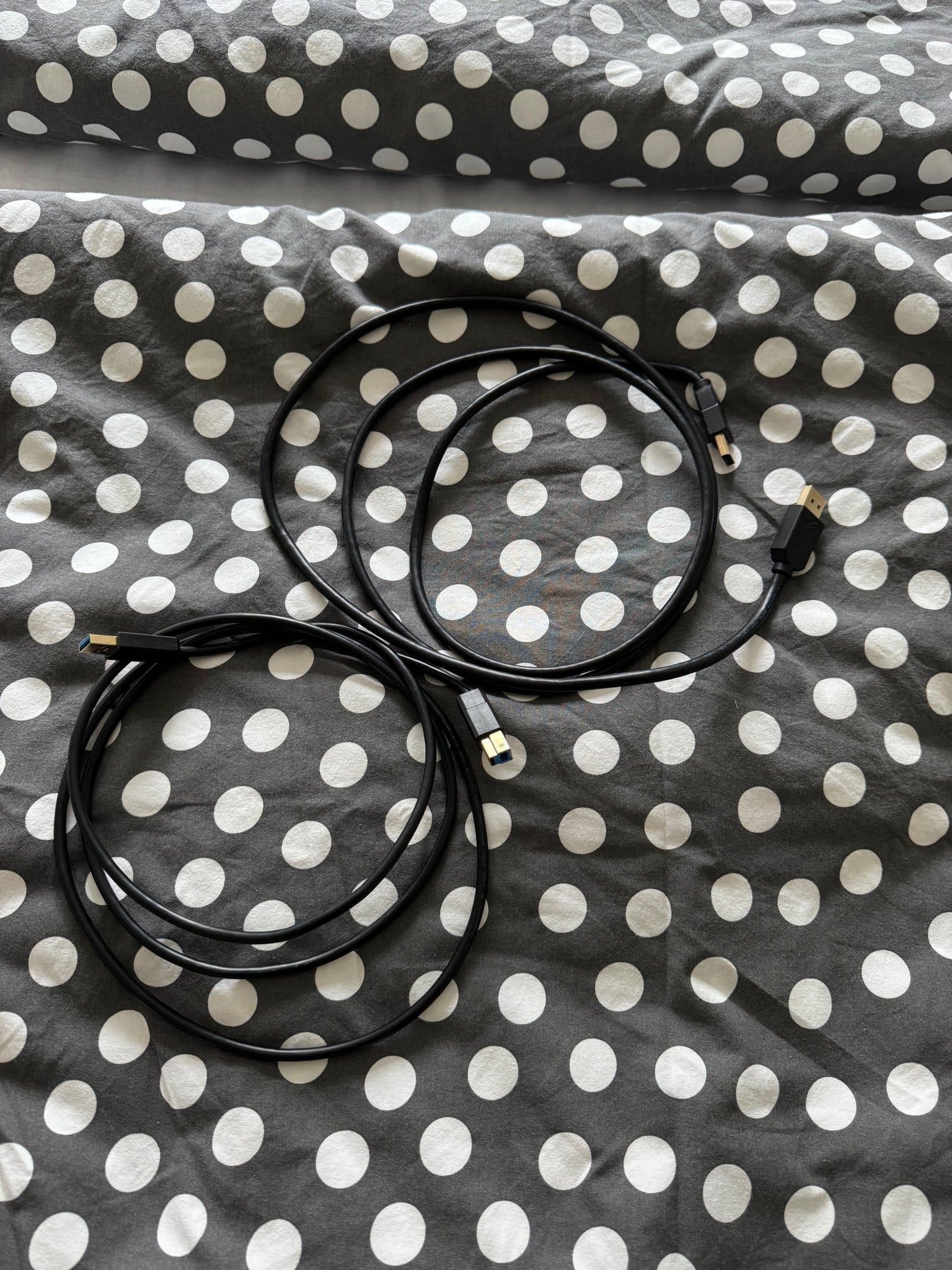 ASUS kabel set till gaming skärm