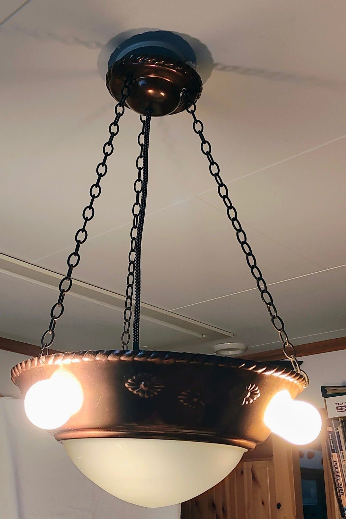 ANTIK VINTAGE DESIGN LAMPA MED KOPPAR FINA MÖNSTER 3 LAMPOR FROST GLASS KUPA