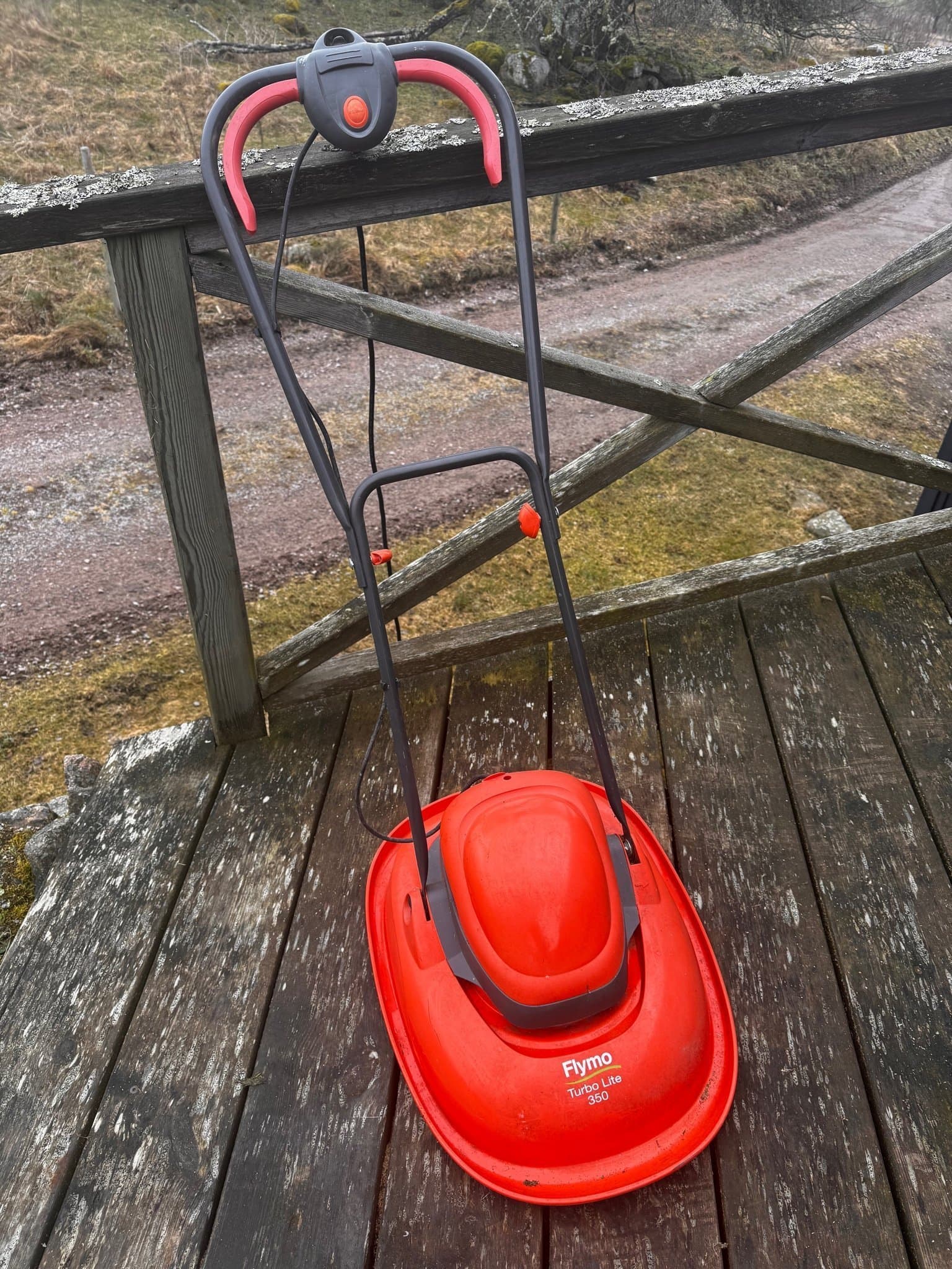 Flymo Turbo Lite 350 gräsklippare