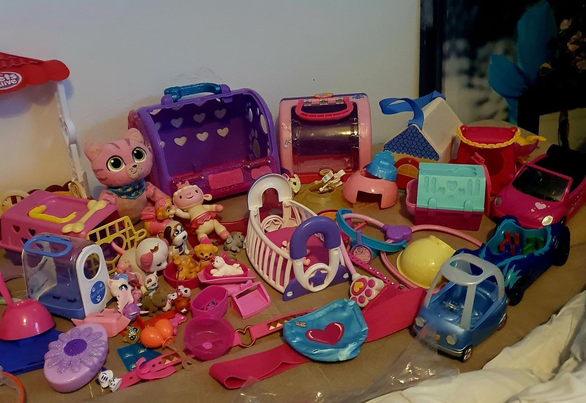 Leksaker Littlest Pet Shop och Veterinären stora insamling