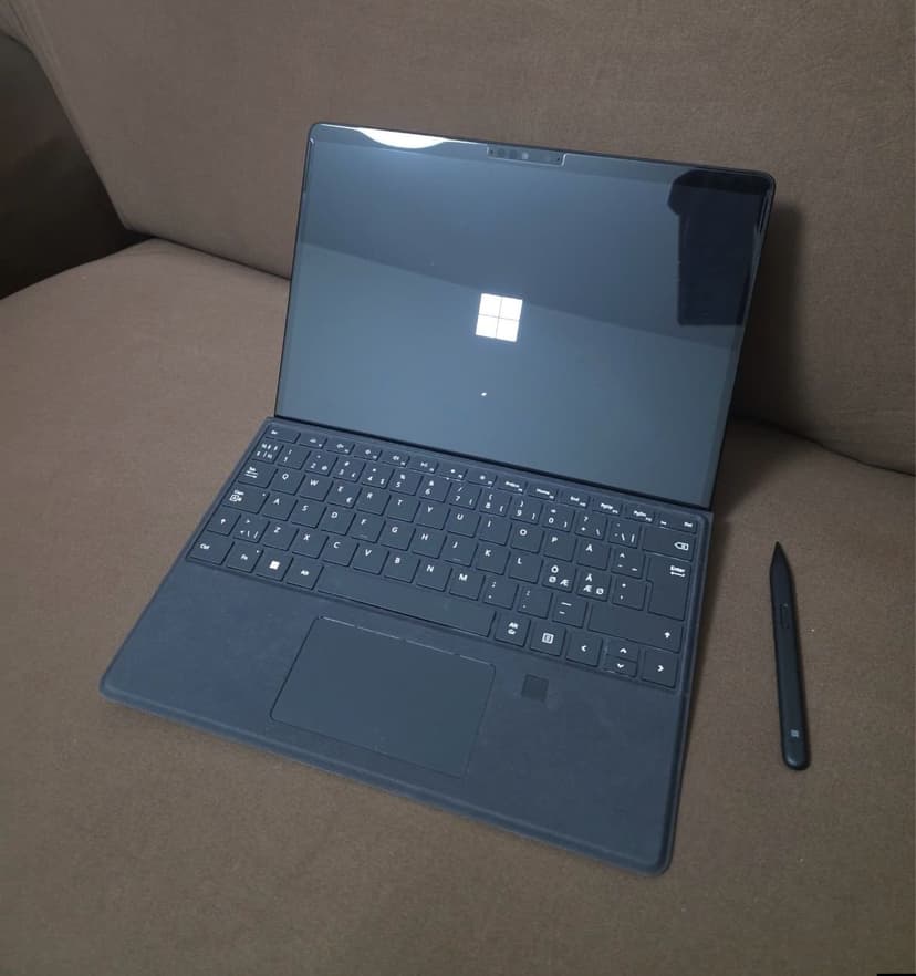 Microsoft Surface Pro X 13"