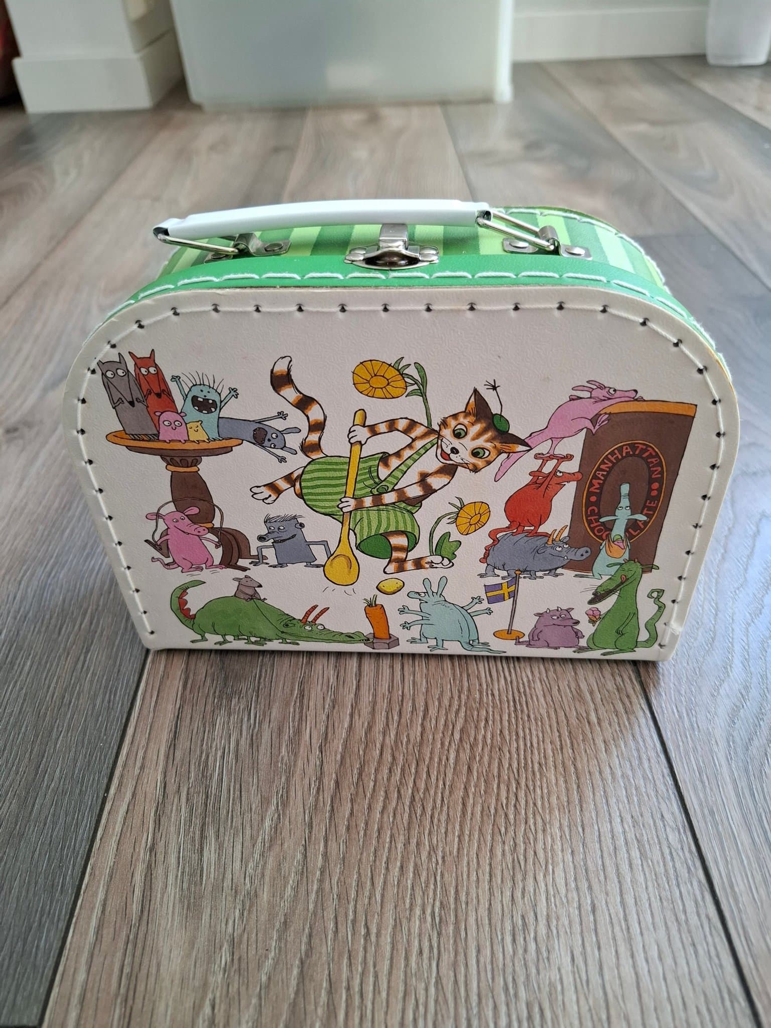 Pettson & Findus Resväska Grön