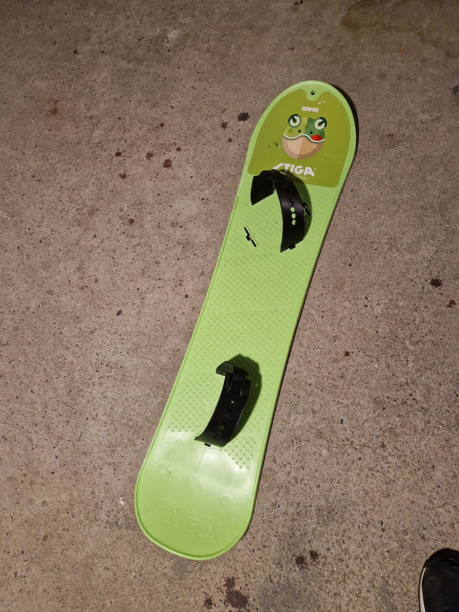 Stiga Snowfrog Snowboard för barn