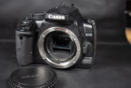 Canon EOS 400D kamerahus ej funktionstestat