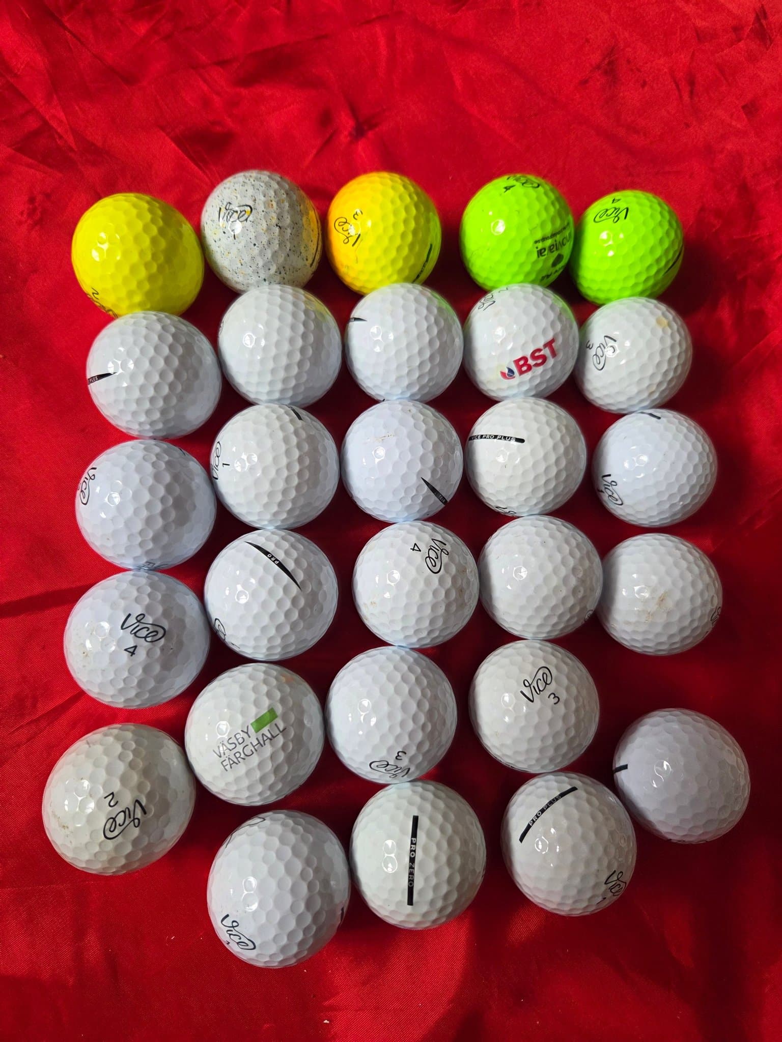 28 st Vice Golfbollar