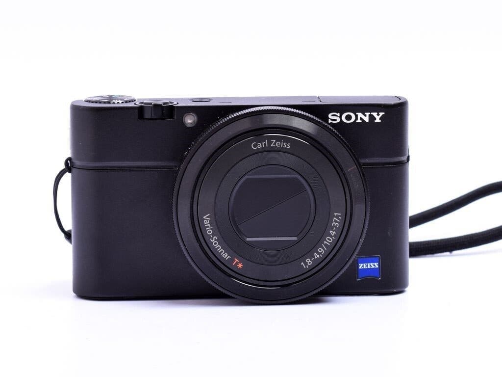 Sony Cyber-shot RX100 – 20.2 MP kompaktkamera (svart) Fullt fungerande