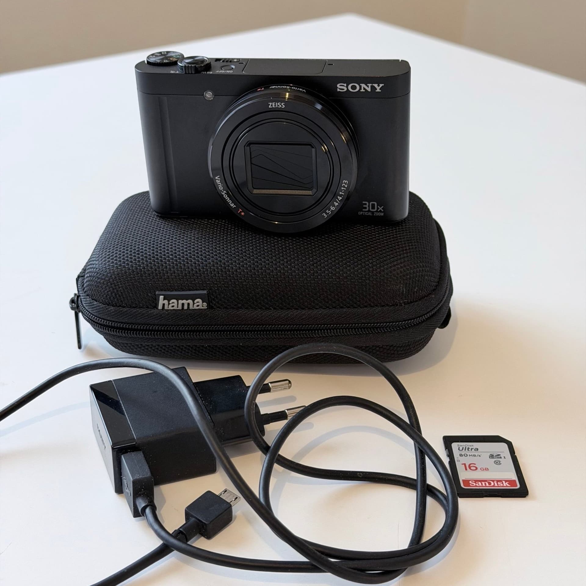 Sony DSC-WX500 Digitalkamera – 18.2 MP, 30x optisk zoom – mycket fint skick