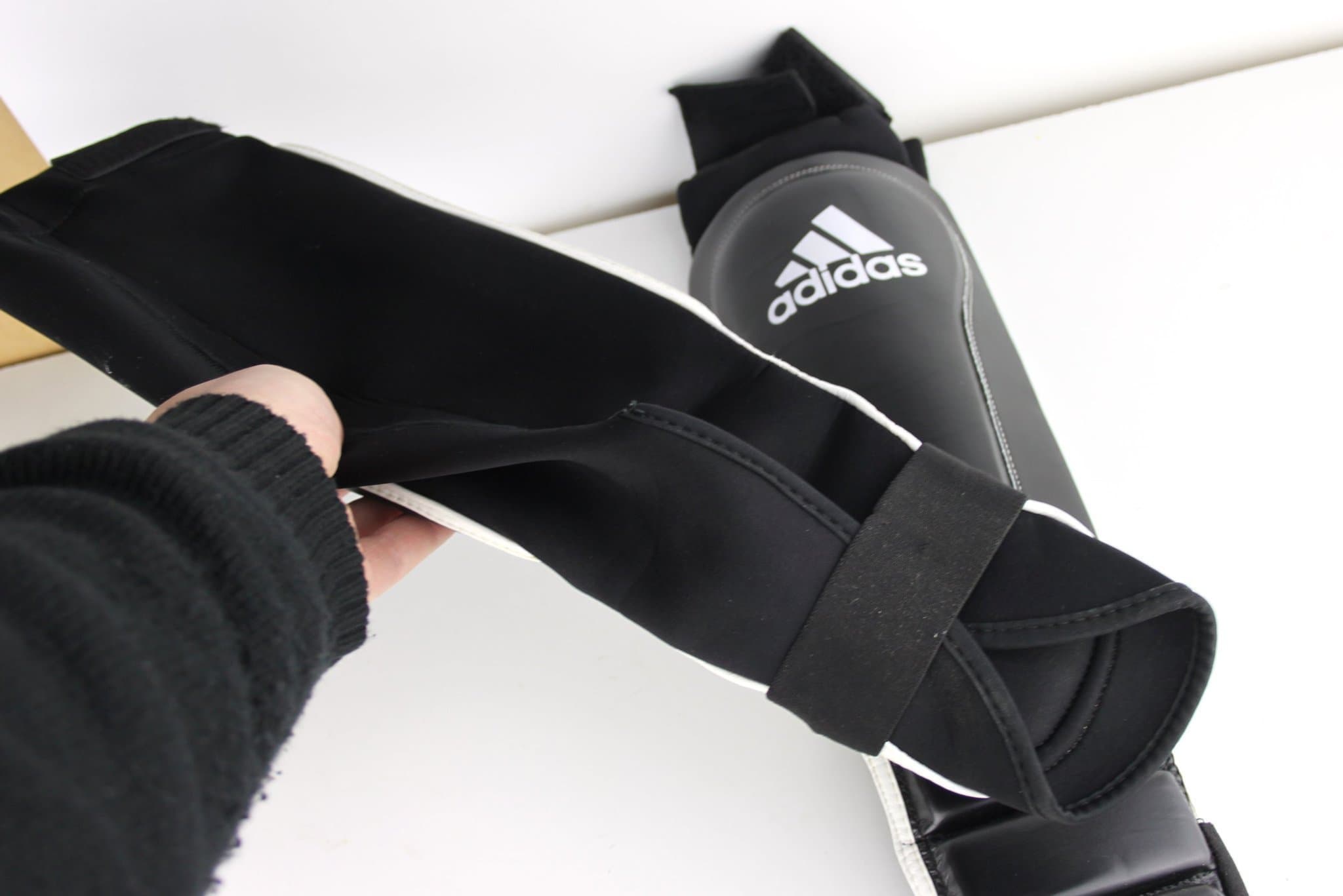 NYA! Ben/vristskydd Adidas Pro strl L Large Svart läder ***SommarREA***