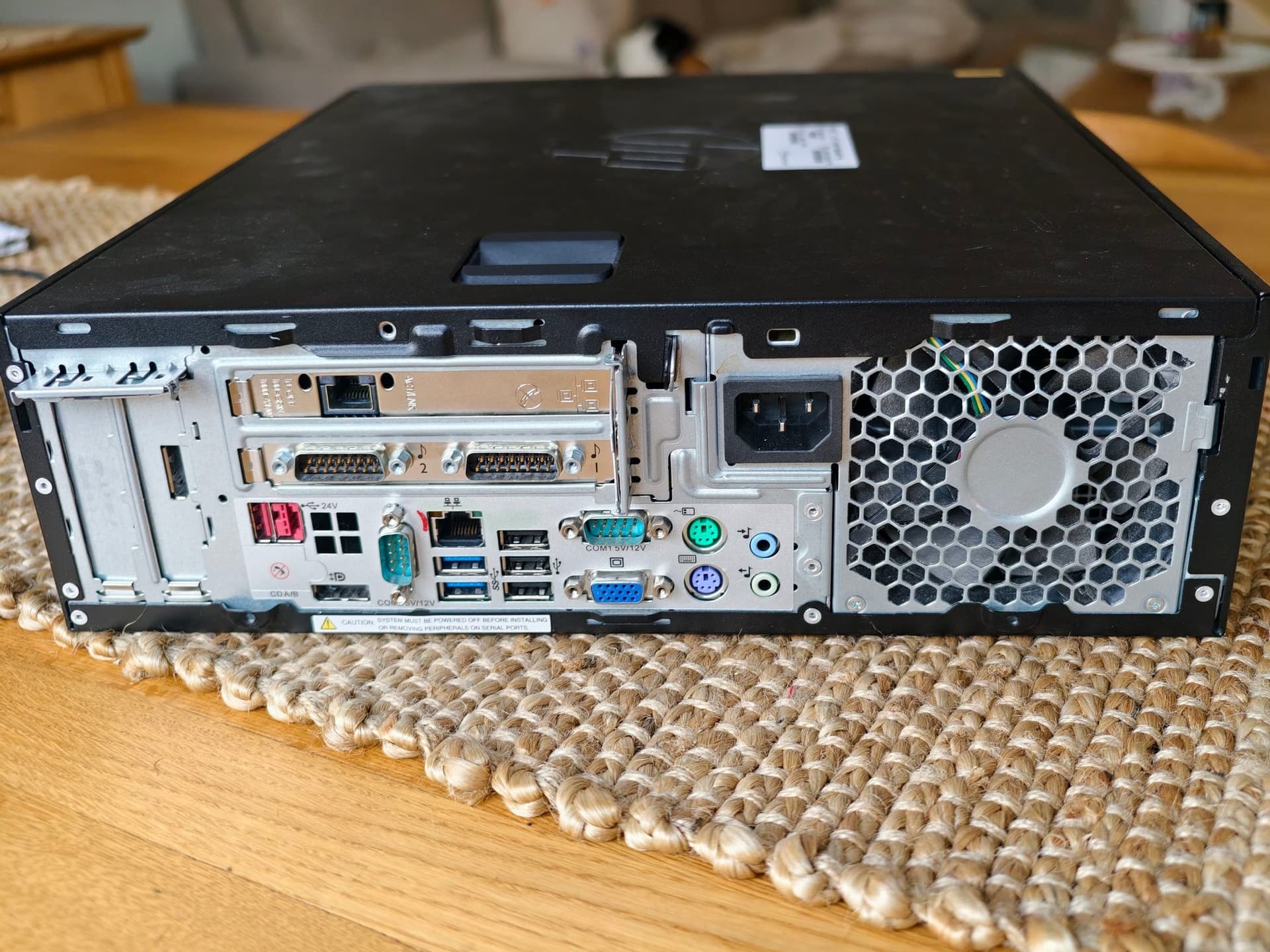 HP RP5 Retail System 5810- i5-4570- 8GB