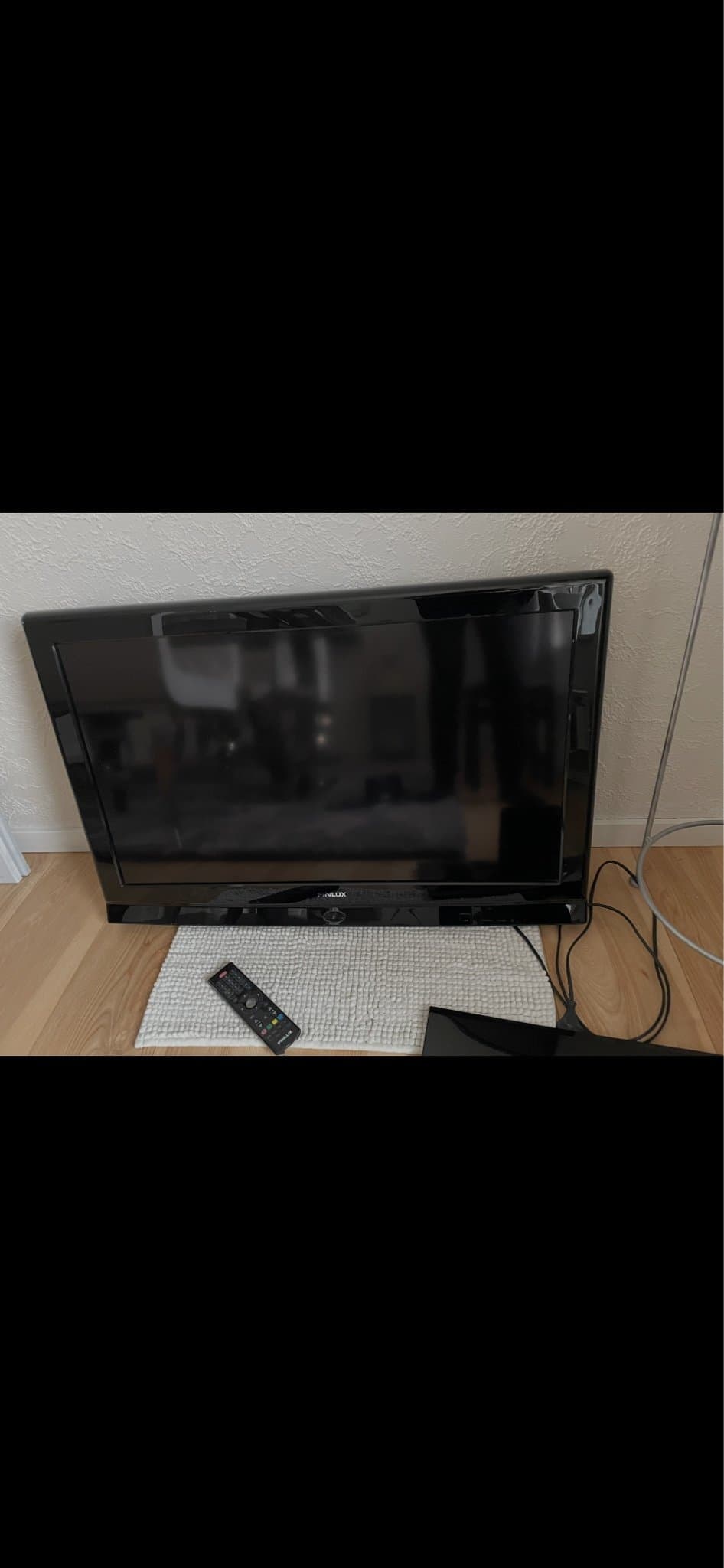 Finlux 32FLD845HU TV