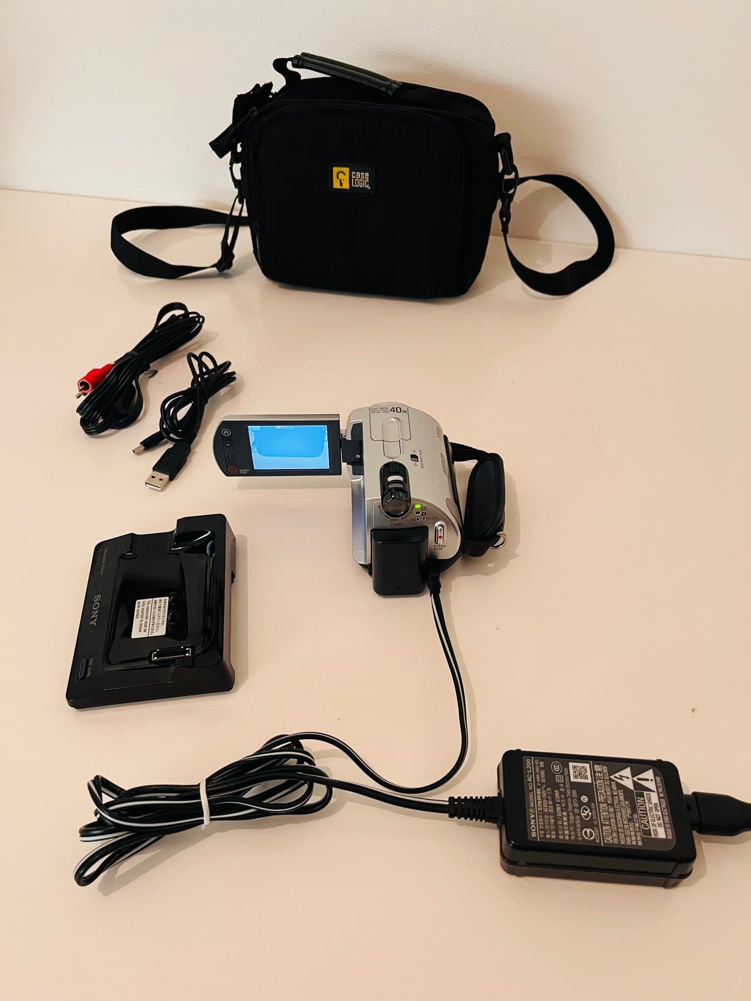 Sony Handycam DCR-SR32E videokamera 40xOptical Zoom HDD, 2000xDigital zoom