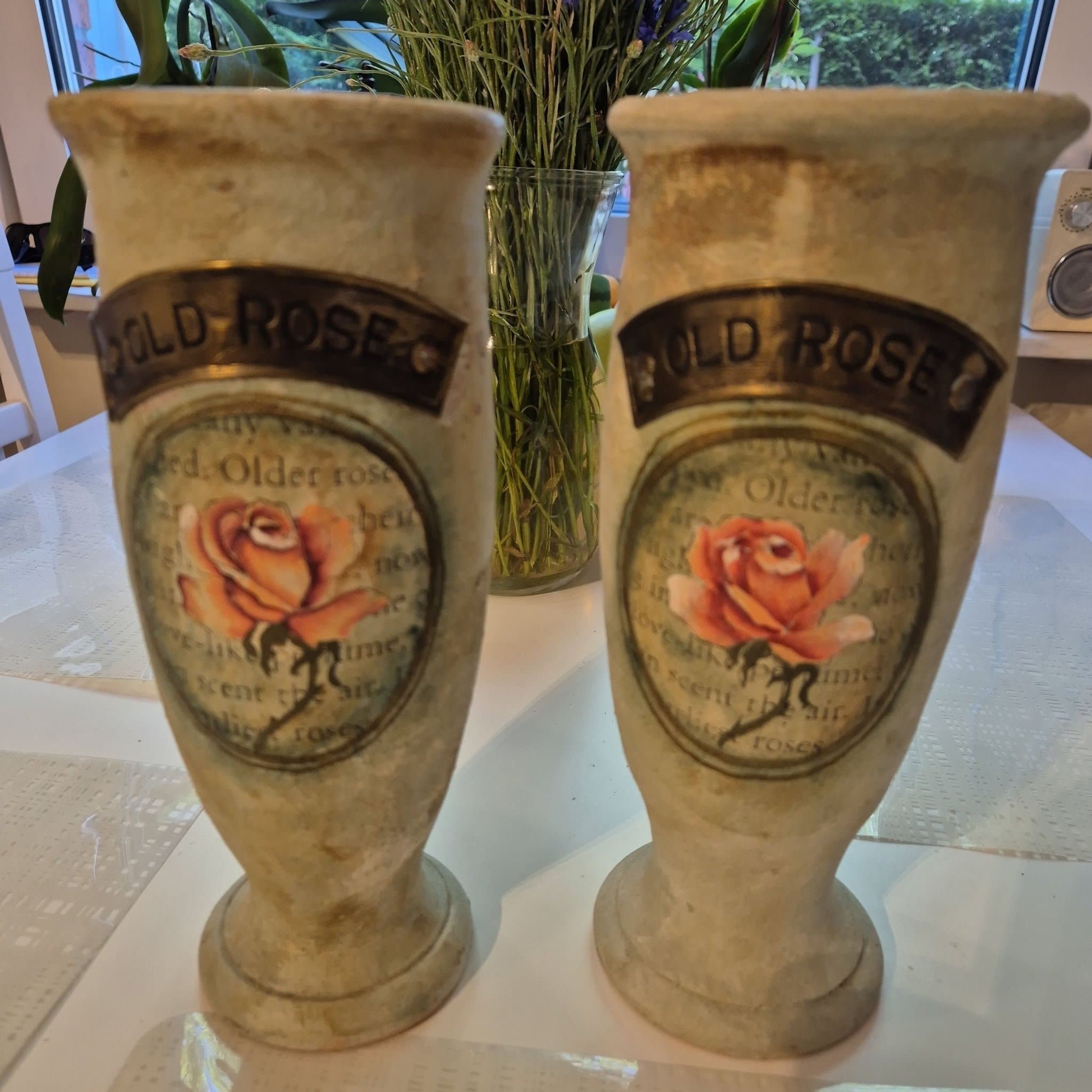 Old Rose Vasar, nypris 210 kr/st.