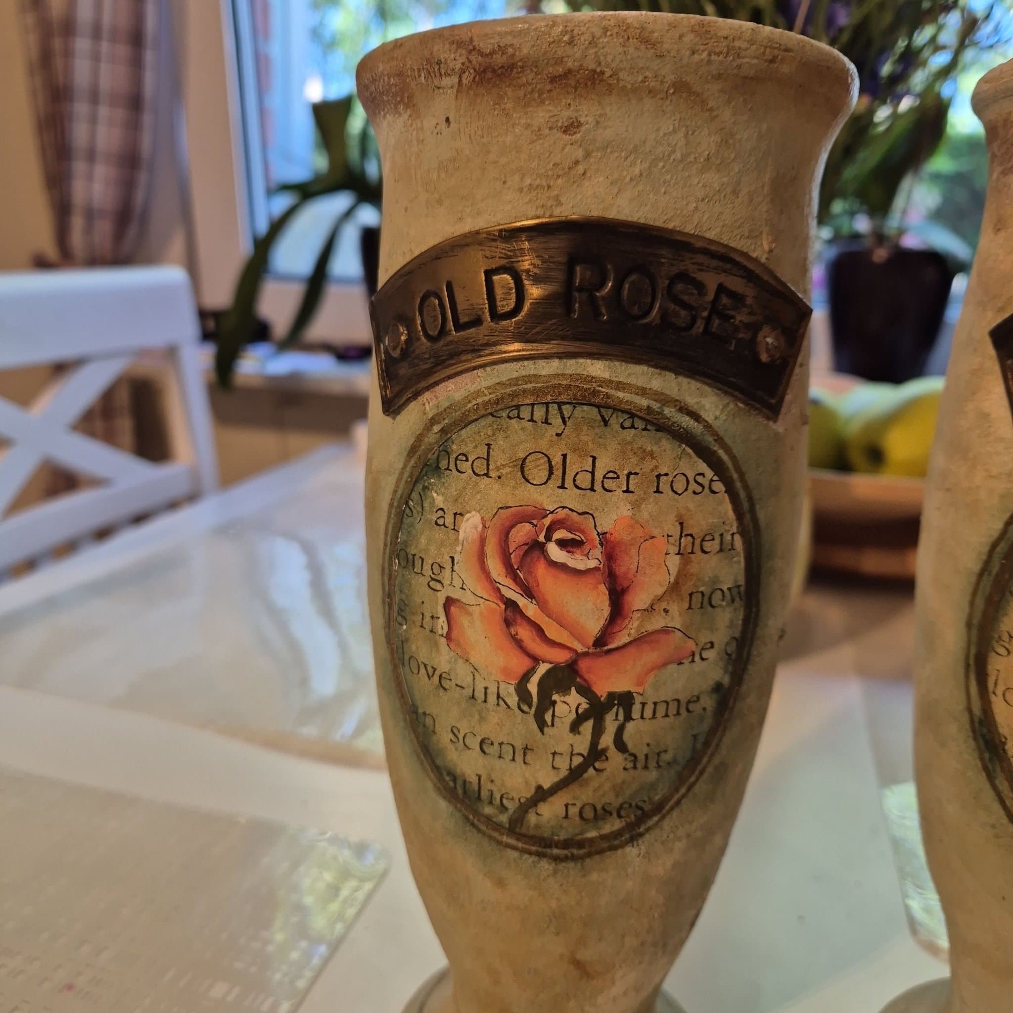 Old Rose Vasar, nypris 210 kr/st.