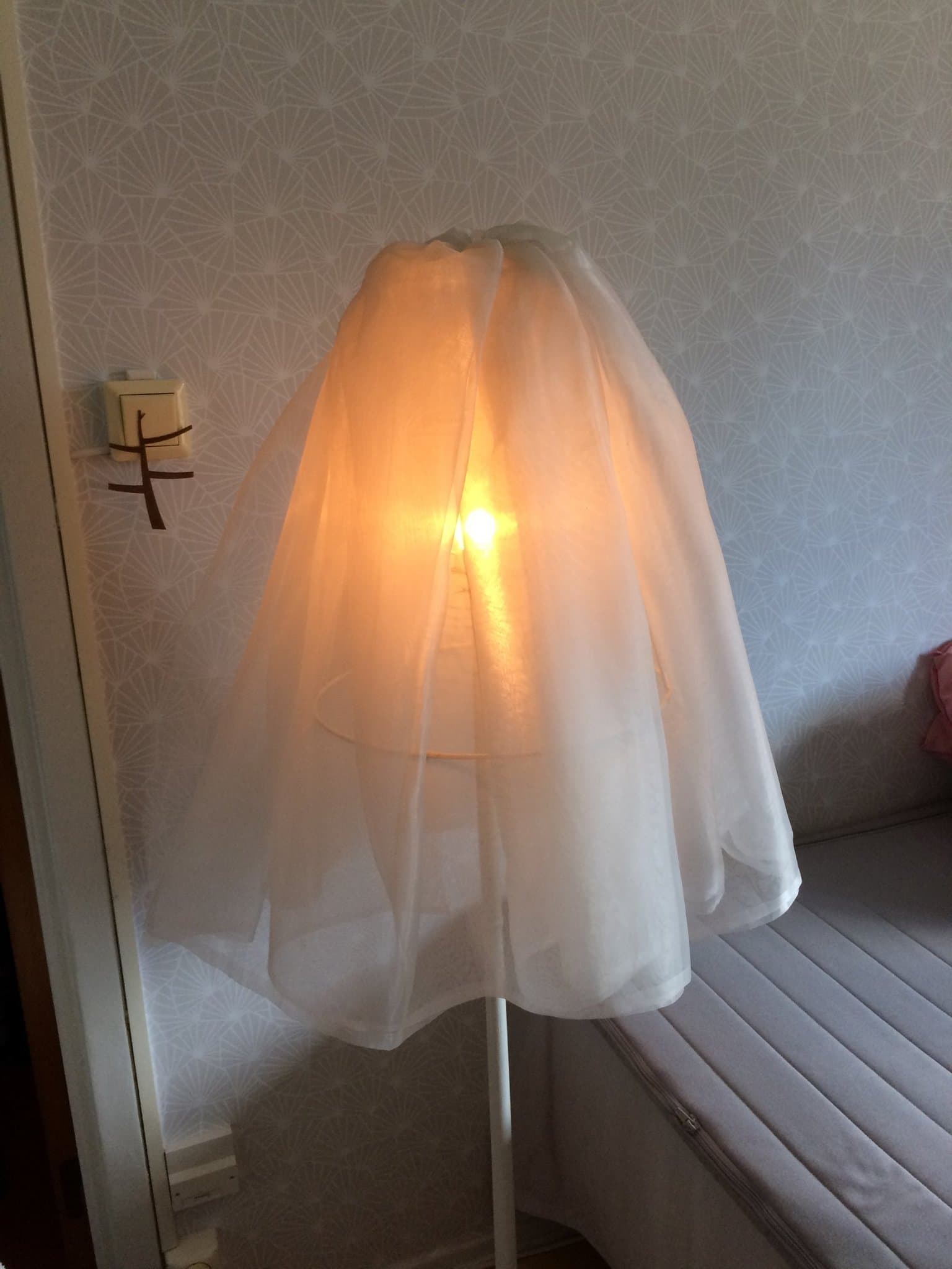 drömmig golvlampa