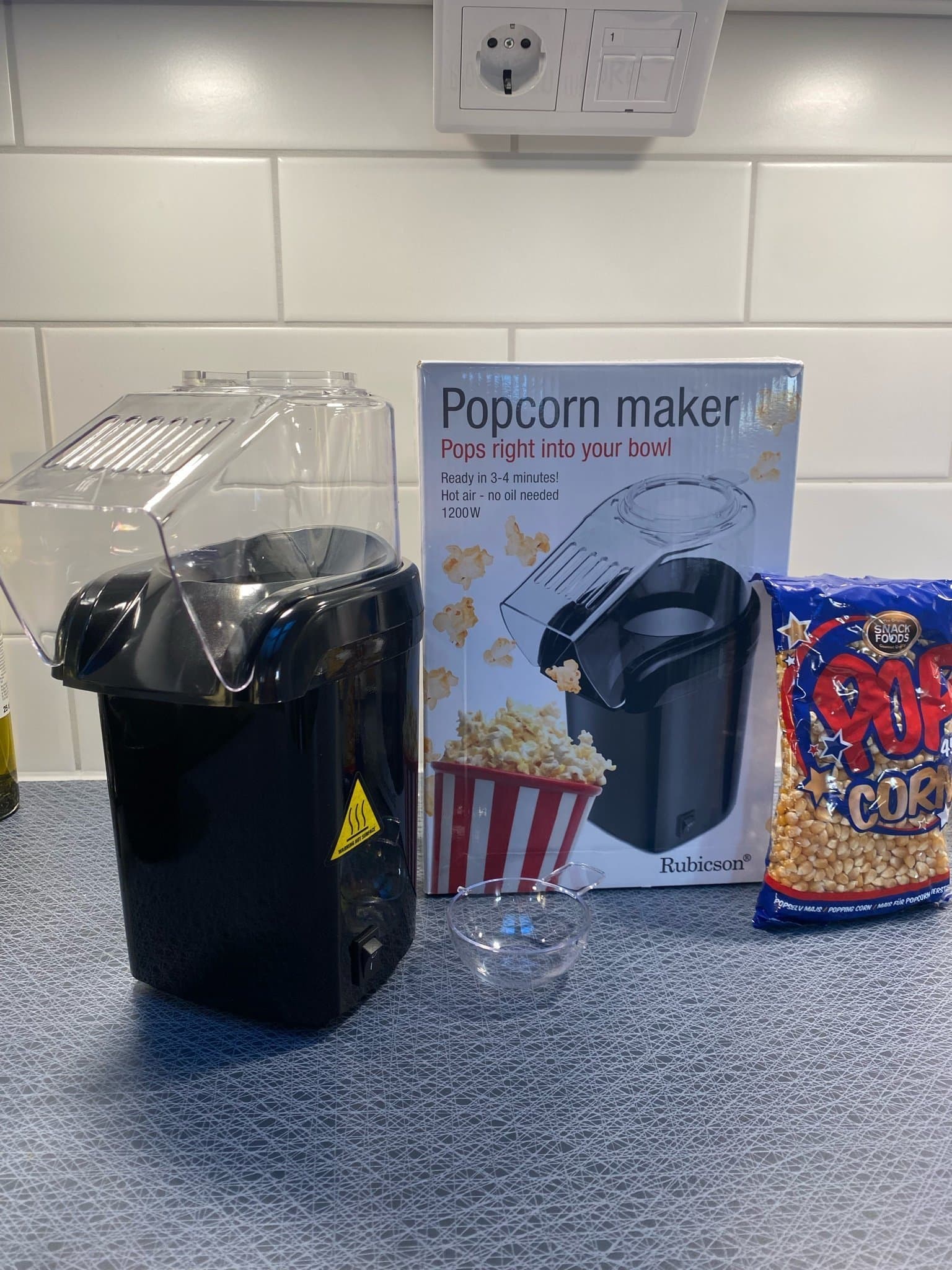 POPCORNMASKIN RUBICSON *NY*