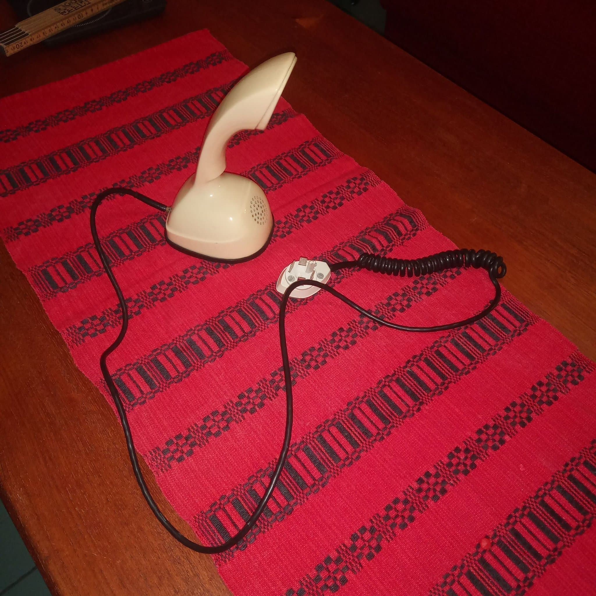Retro Telefon - Ericsson Cobra.