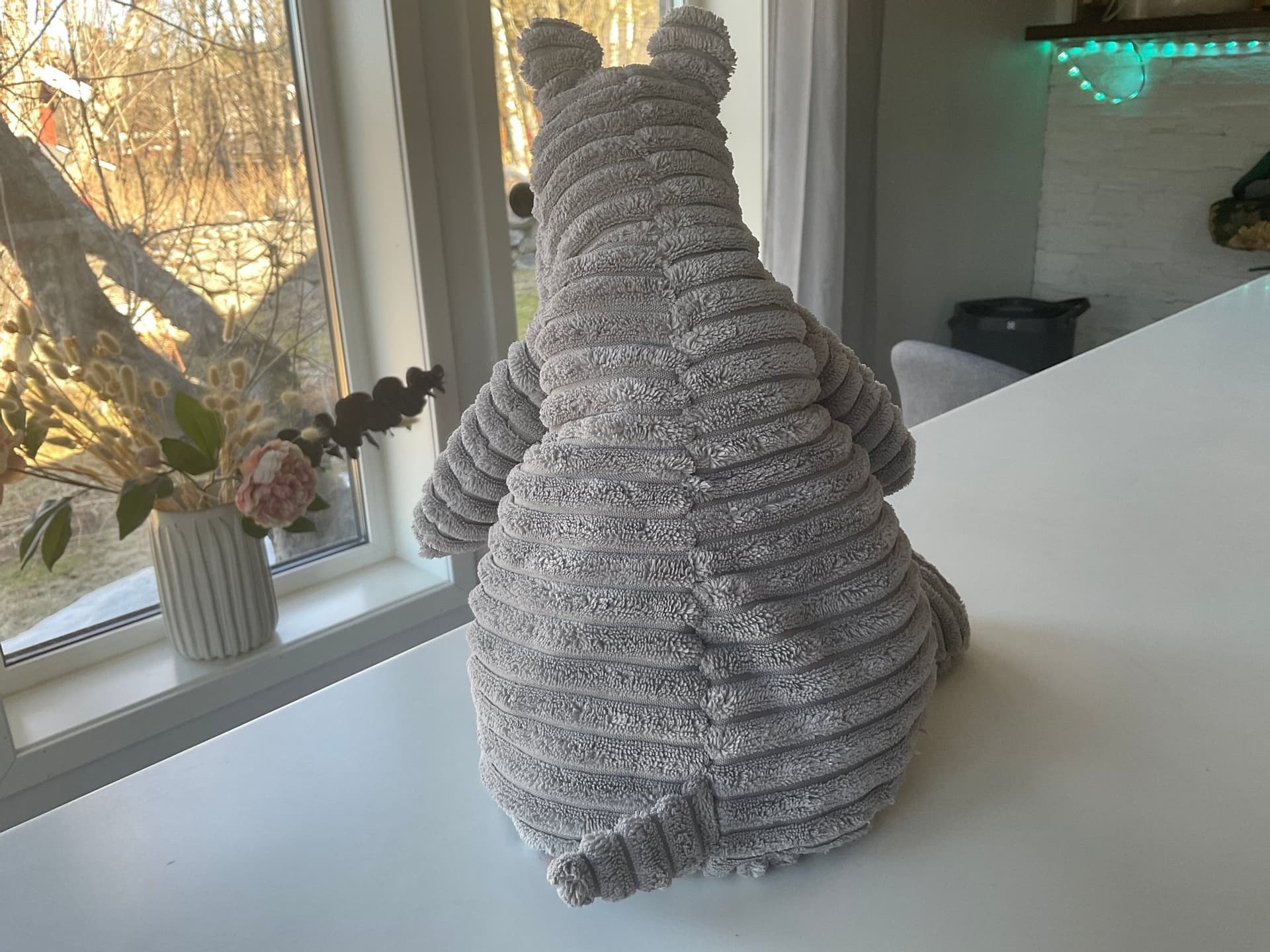 Jellycat London mjukdjur noshörning