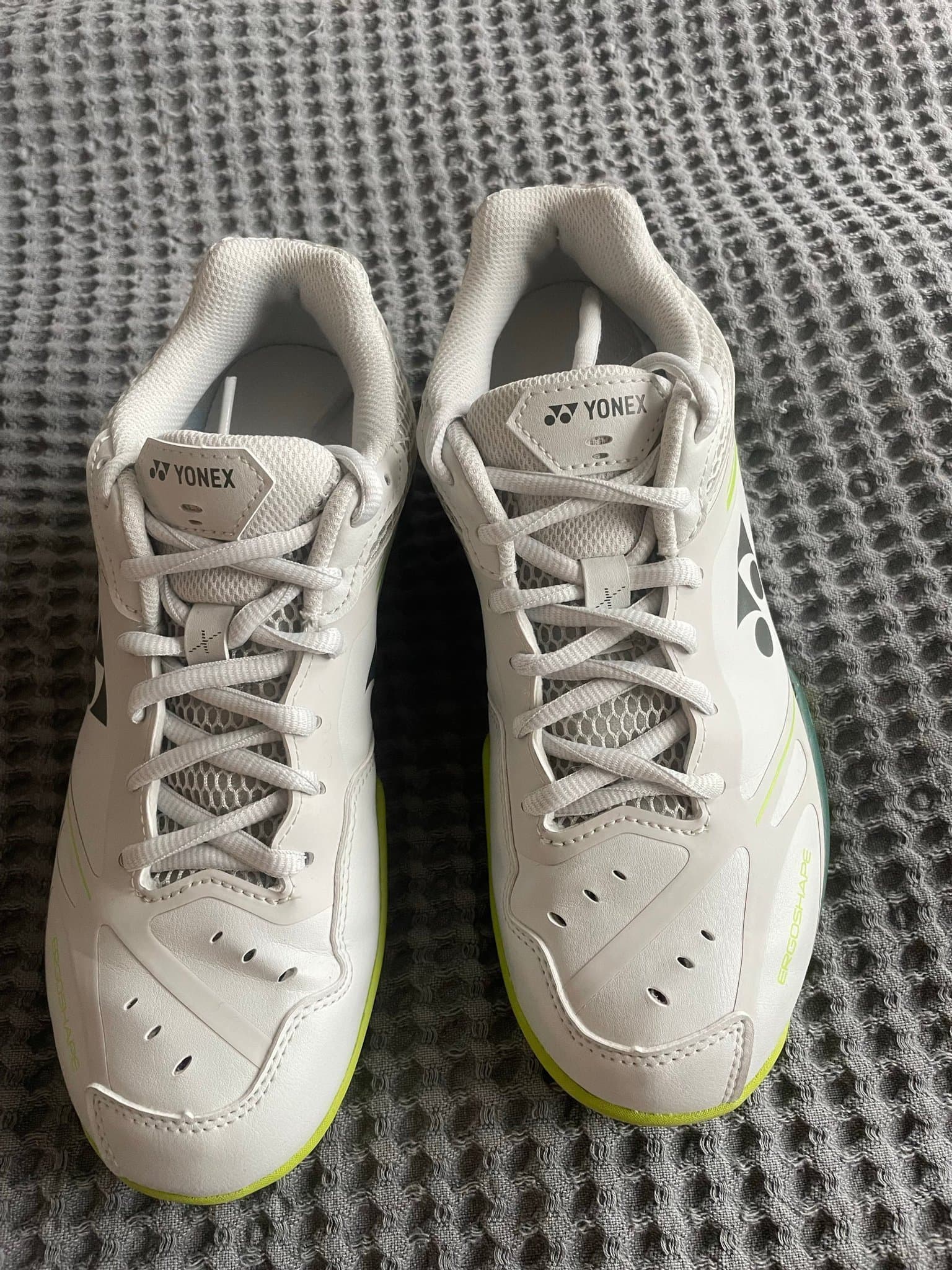 Yonex SHB 65 x4 badmintonskor, EUR 40 HELT NYA