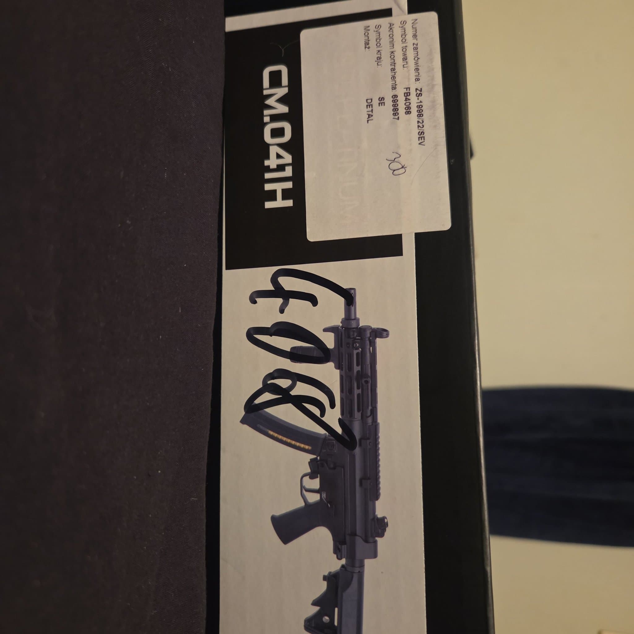 Cyma CM.041H Airsoft MP5