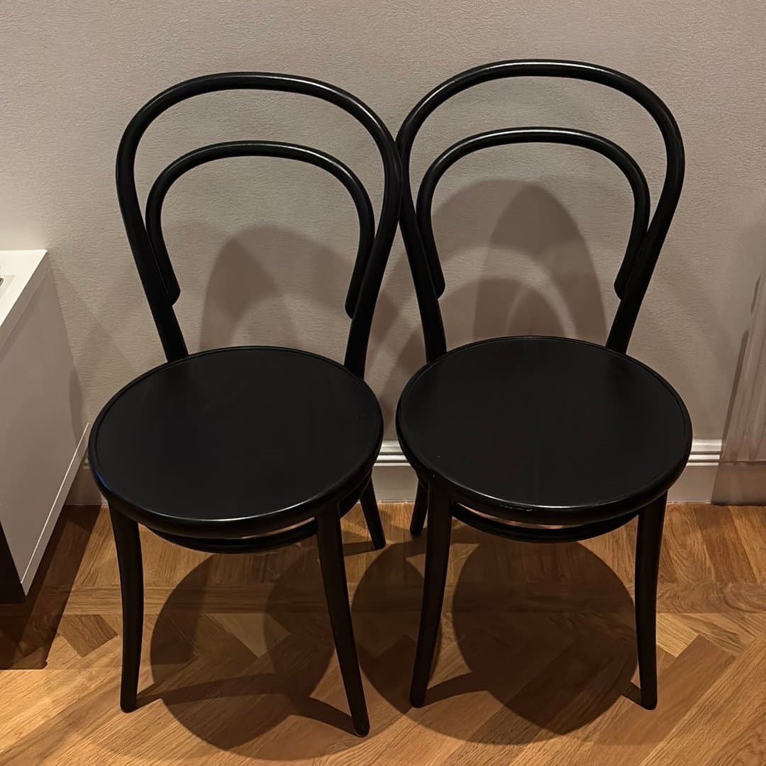 TON Stol no 14, Svart, Böjträ