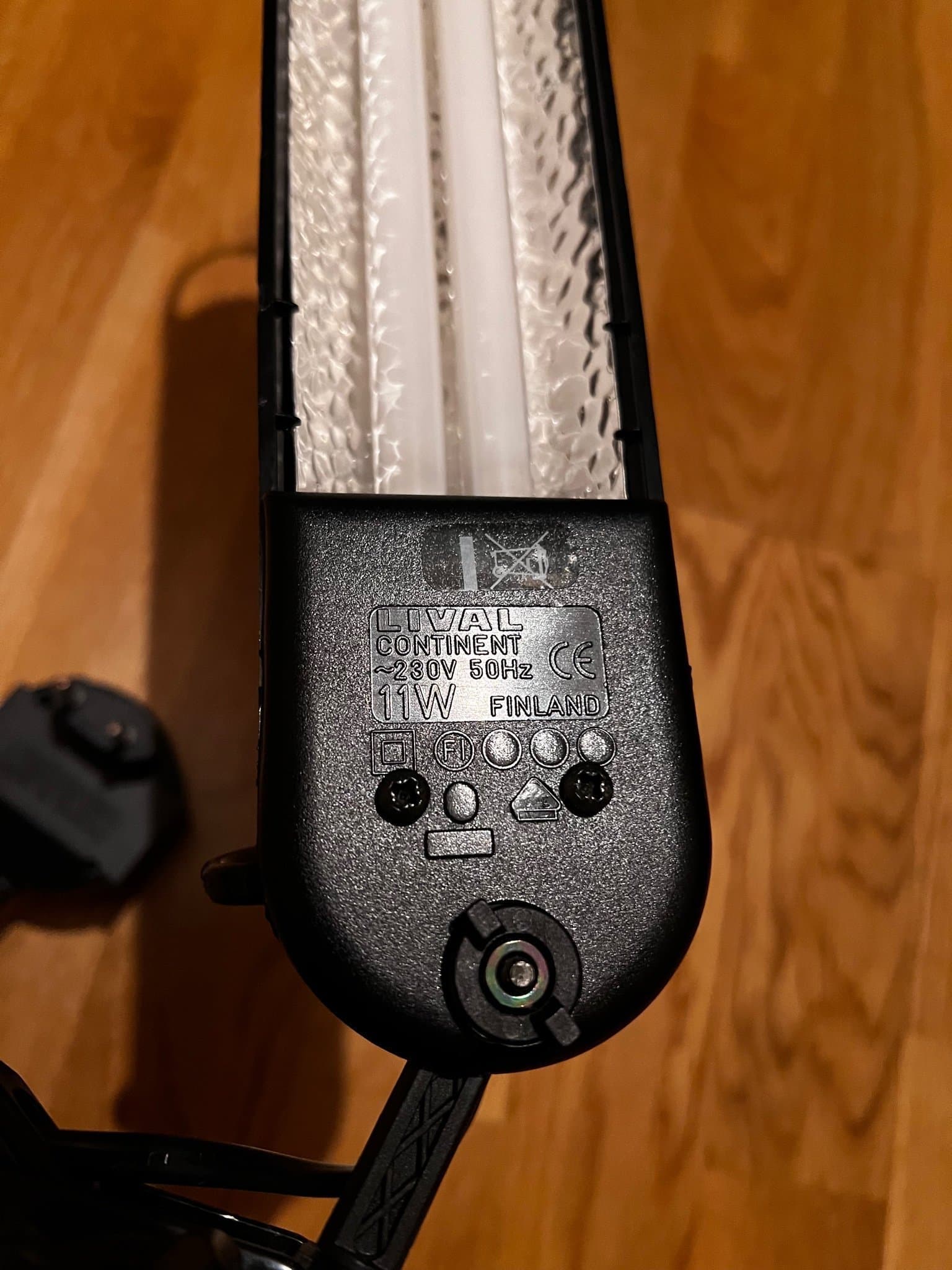 Finsk Design Retro Lival Continent – Klassisk arkitektlampa med bordsklämma