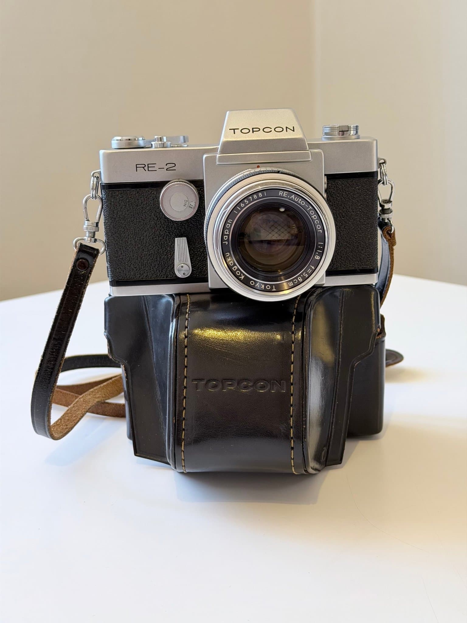 Topcon RE-2 35mm SLR-filmkamera reflex Re Auto Topcor 58mm 1:1.8 kit