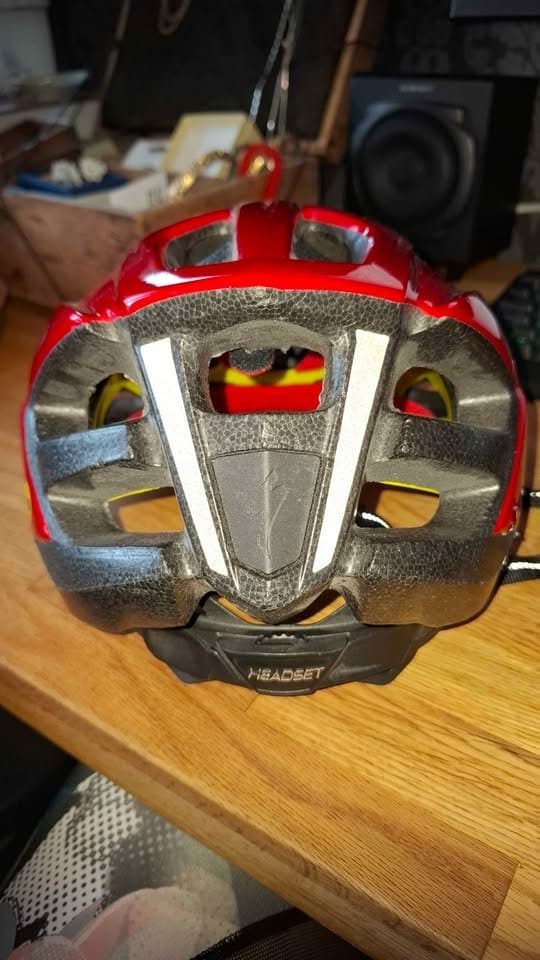 Specialized cykelhjälm. Chamonix, stl 56-60cm
