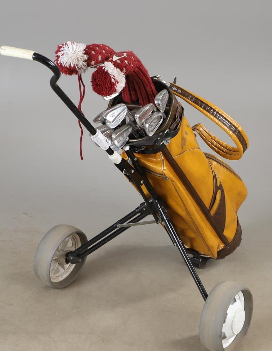 Vintage golfset med vagn och bag