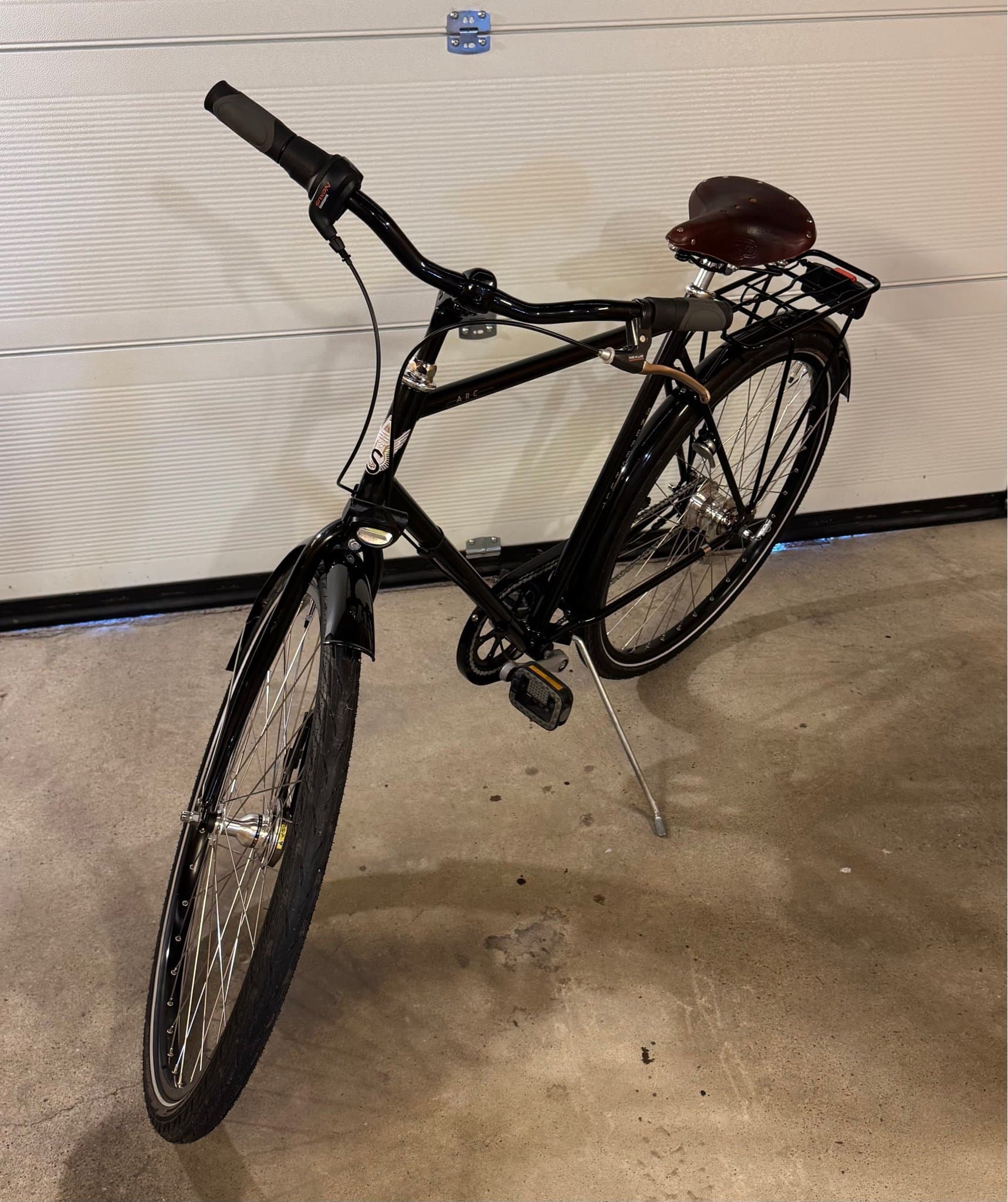 Skeppshult ARC Brooks Svart