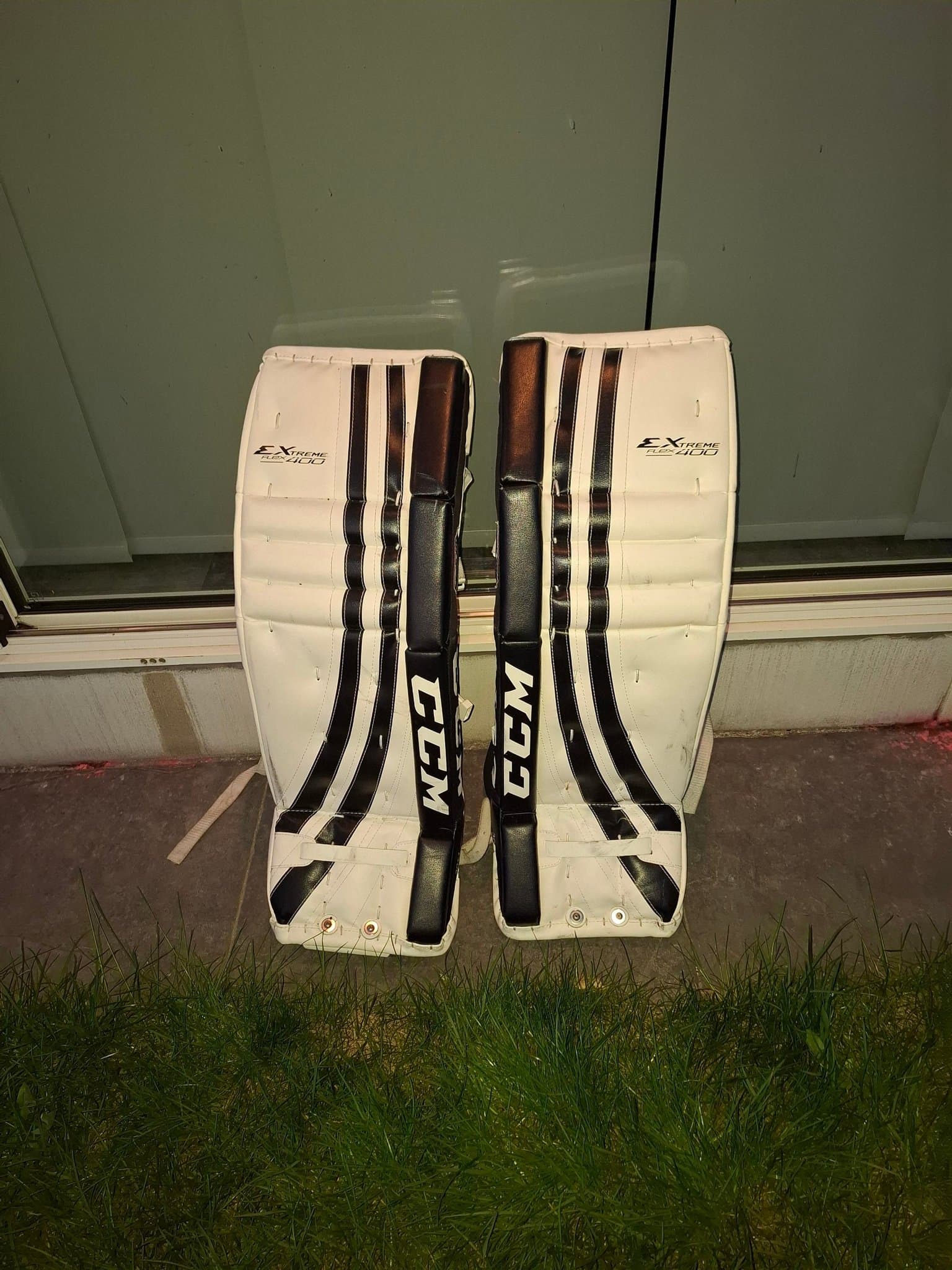 CCM Extreme Flex 400 Målvaktsbenskydd