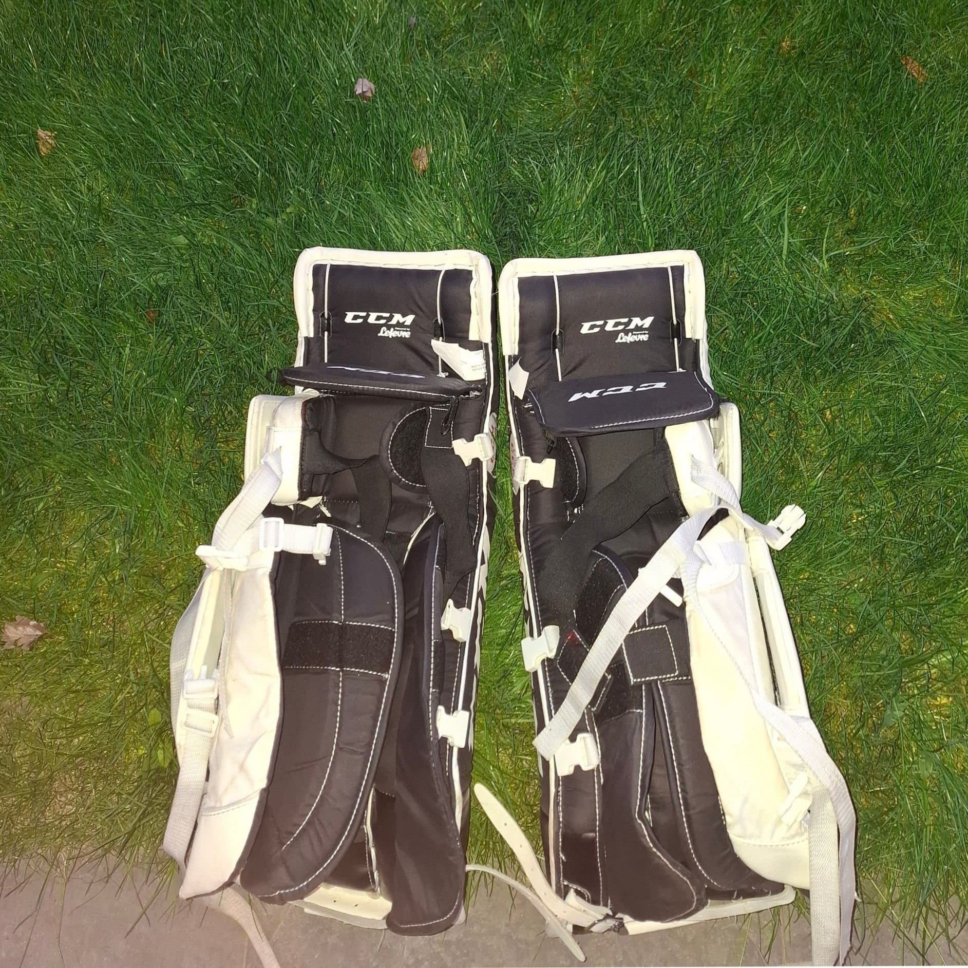 CCM Extreme Flex 400 Målvaktsbenskydd