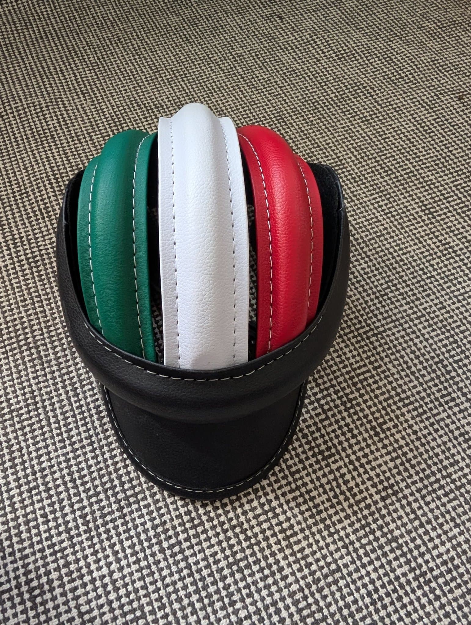 Cykelhjälm i läderimitation Italia italien