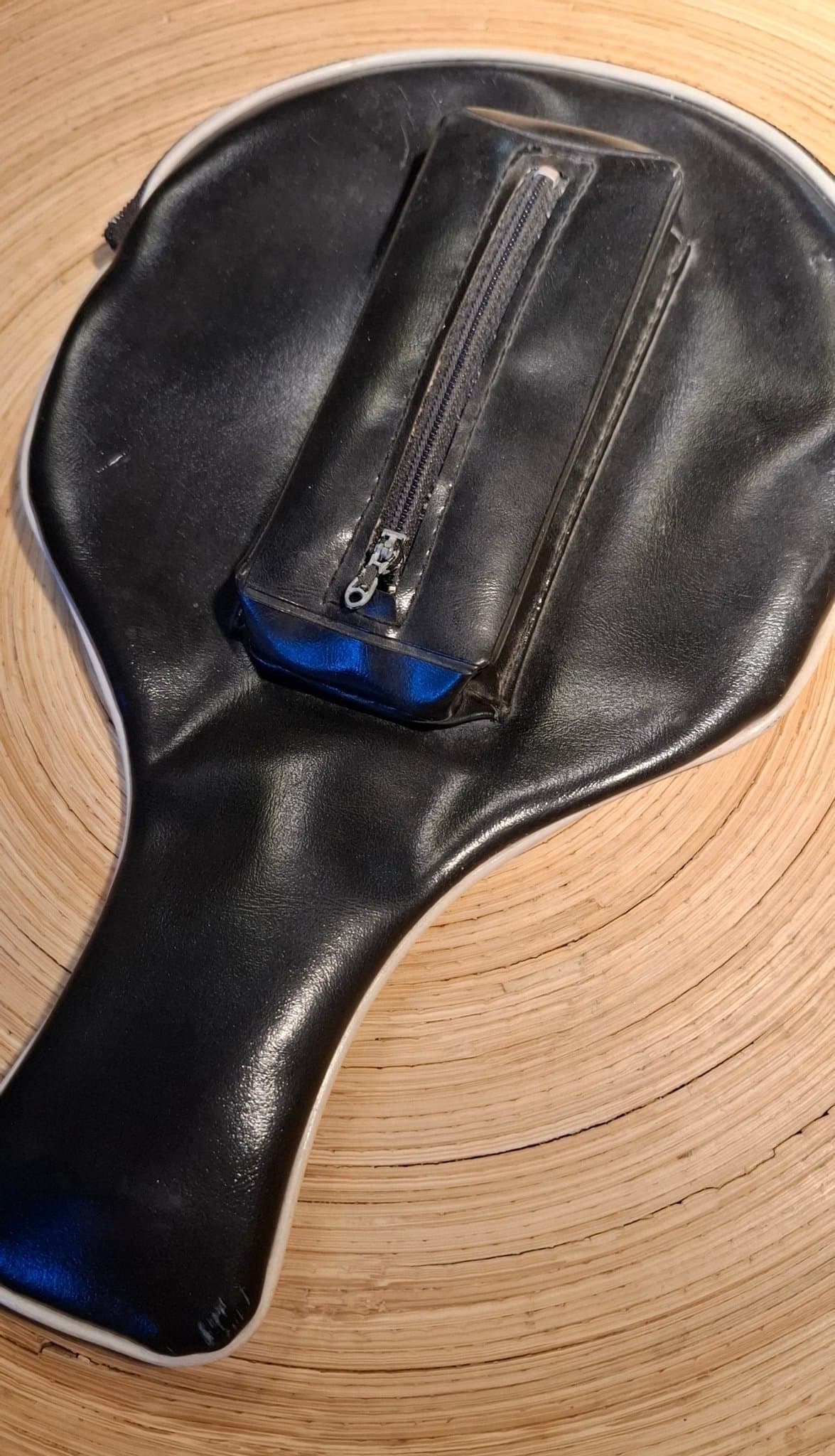 BANDA pingisracketfodral Svart