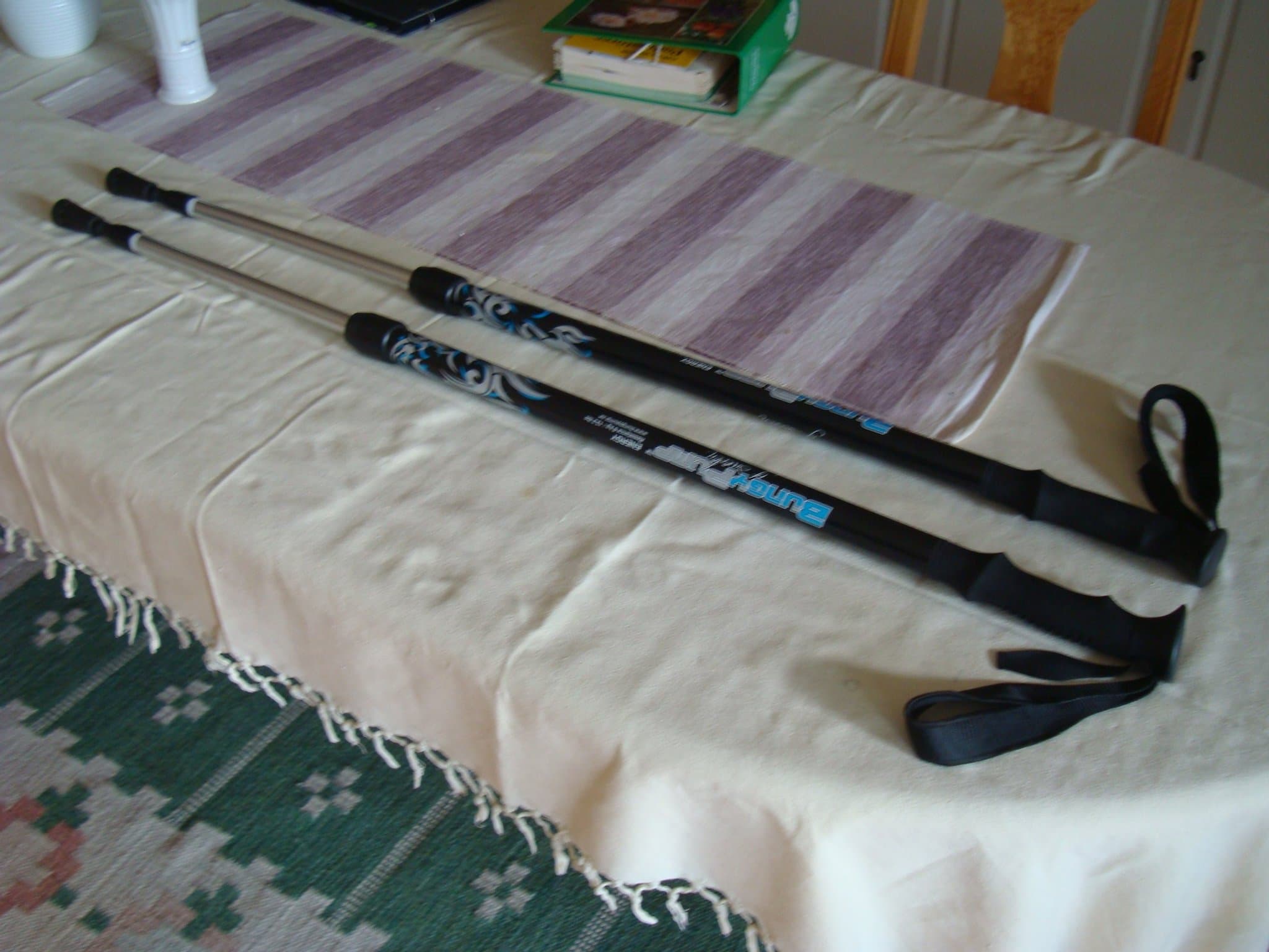 BUNGY PUMP TRÄNINGSSTAVAR. 115-155 CM, 840 G. 6 KG INBYGGT MOTSTÅND. NYSKICK.