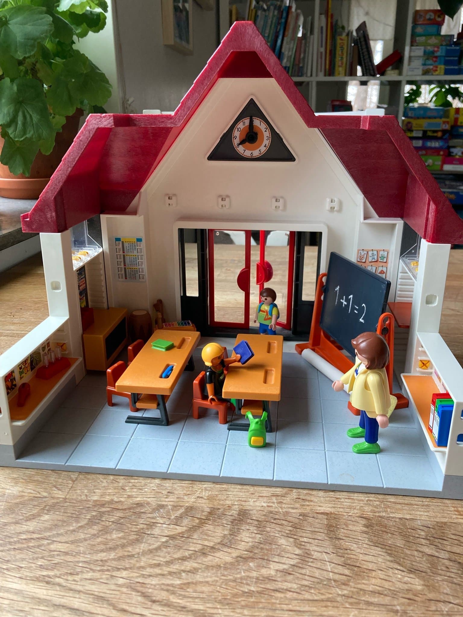 Playmobil Skola med tillbehör