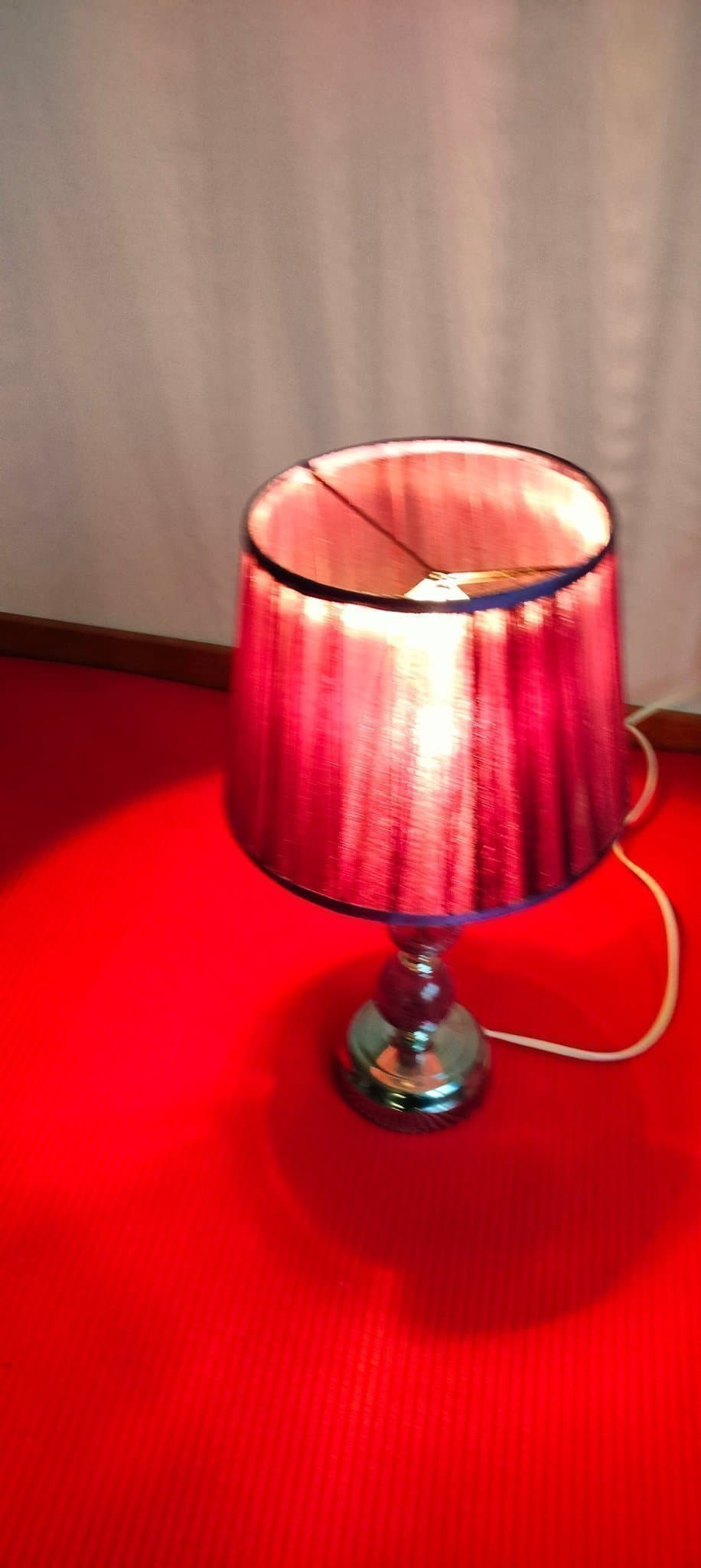 En fin Bordslampa