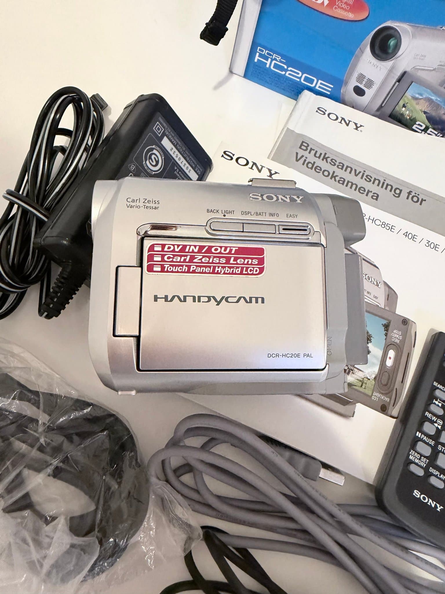 Sony Handycam DCR-HC20E PAL MiniDV videokamera komplett paket Fullt Fungerande