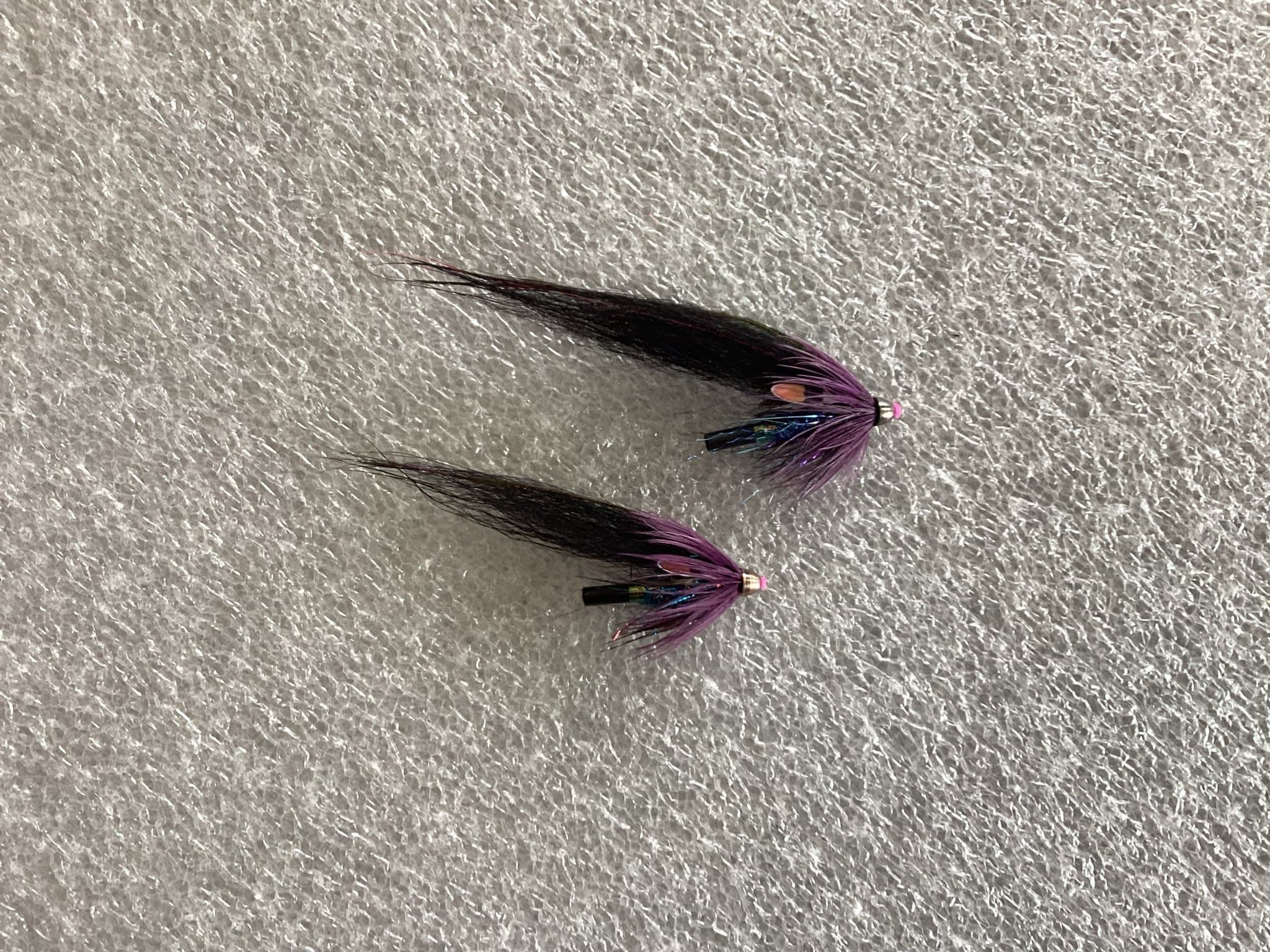 Flugor för fiske - Lila och svarta