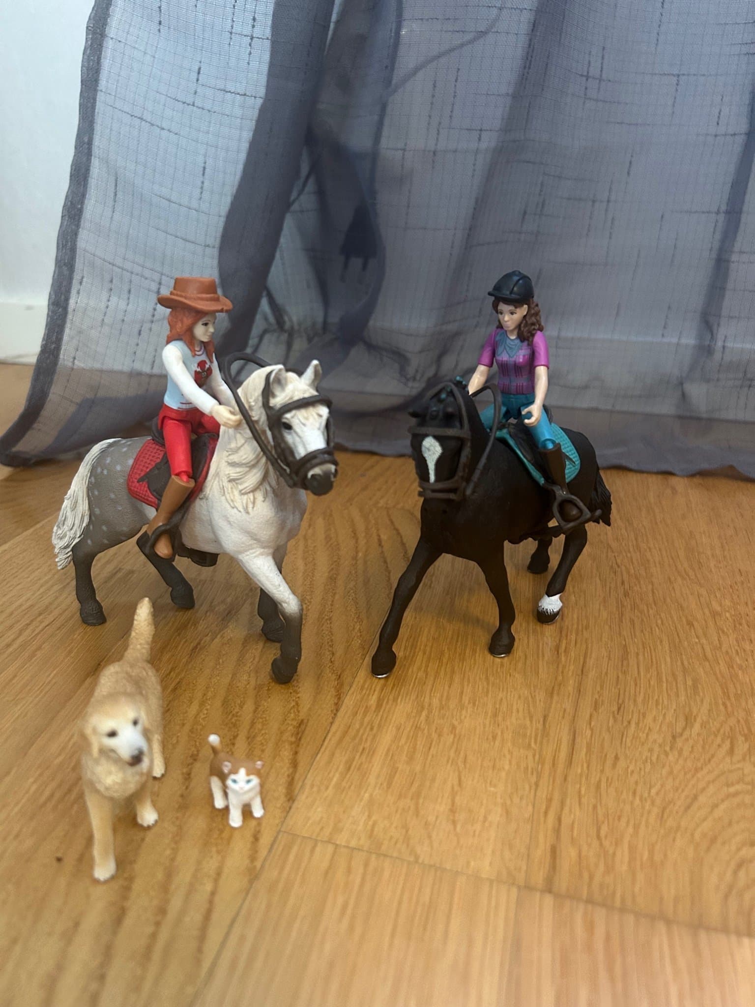 Schleich hästar, föl och ryttare