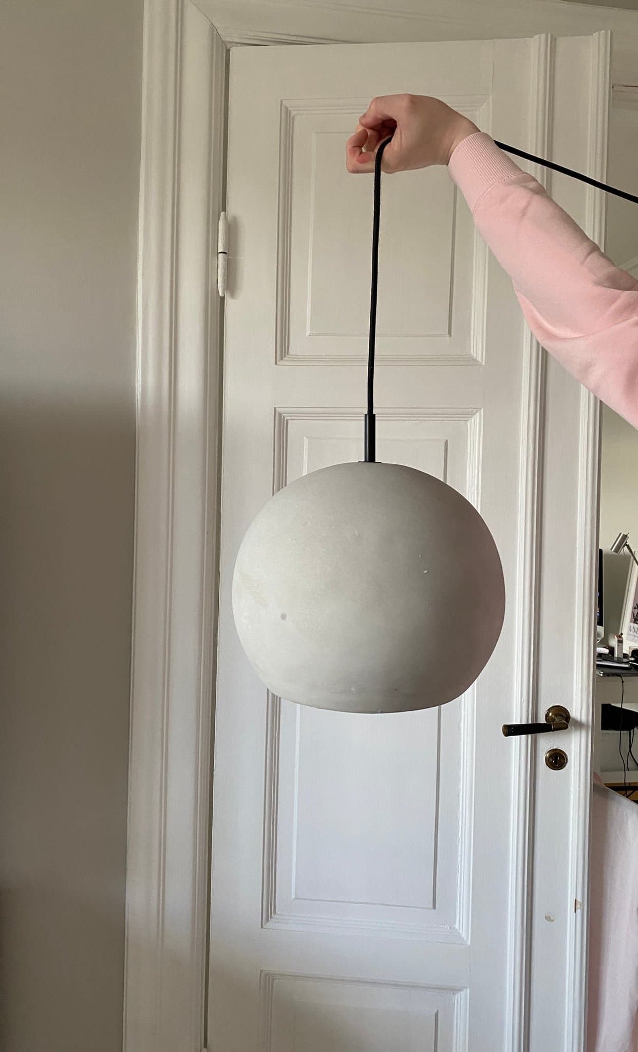 Bolia Ball Concrete Pendel Ø30 AW16