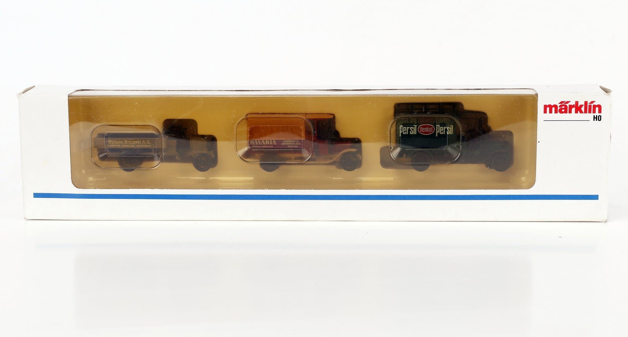 === Märklin 1894 set med tre Oldtimer-lastbilar. VITRINSKICK ===
