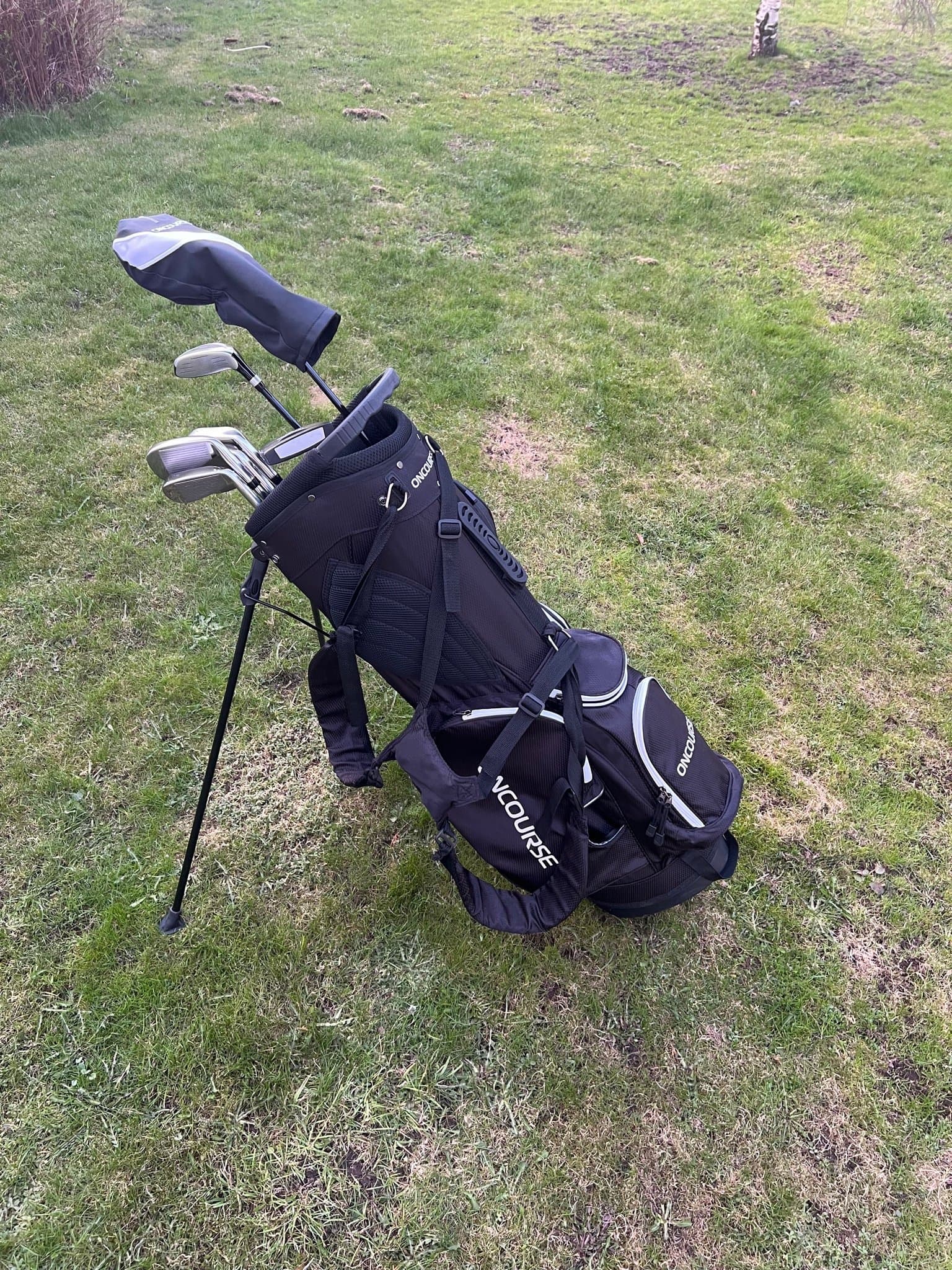 Golfset med bärbag – Oncourse vänster