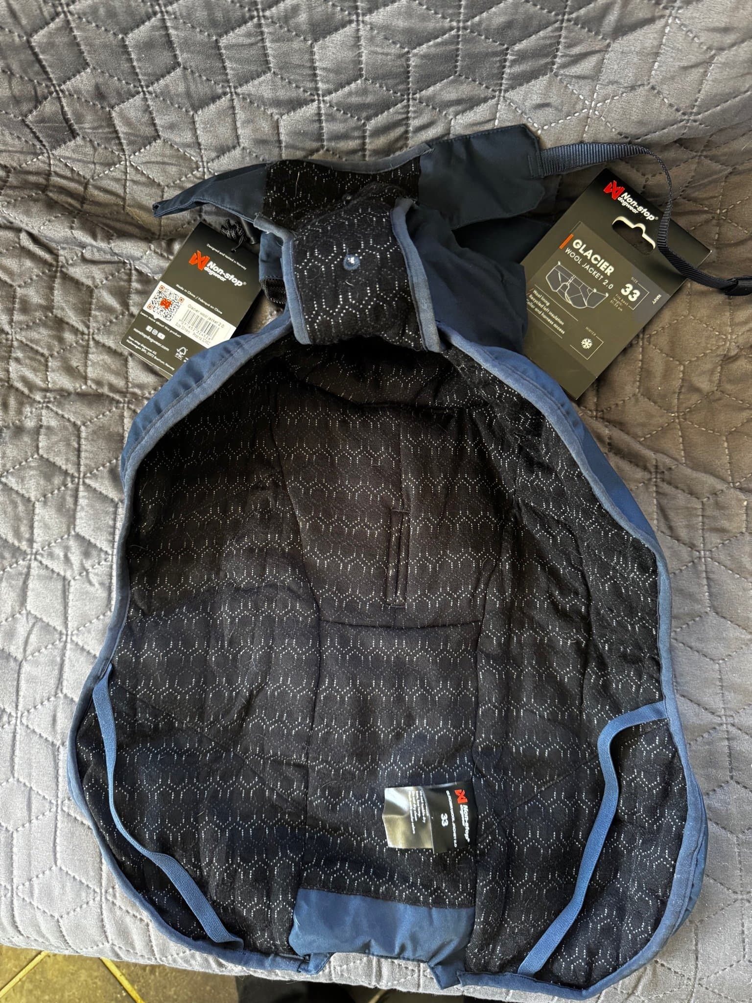 Non-stop dogwear mörkblå hundtäcke, storlek 33