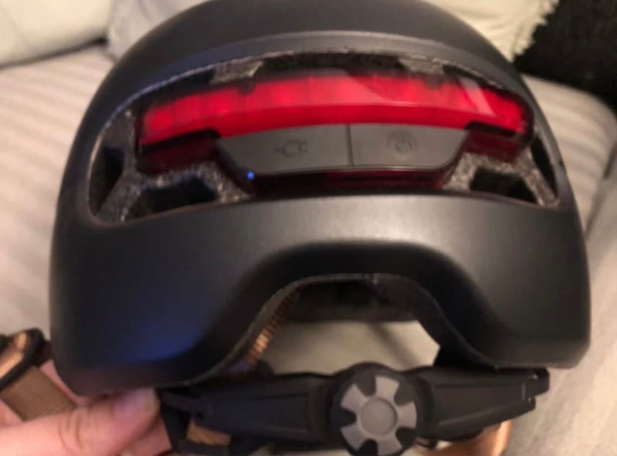 Cykelhjälm med LED-belysning