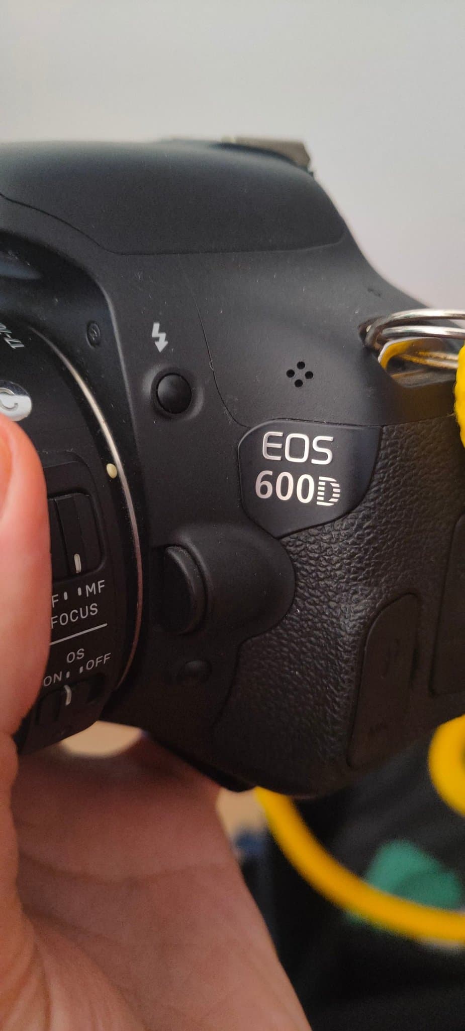Systemkamera med objektiv och tillbehör Canon Eos 600d