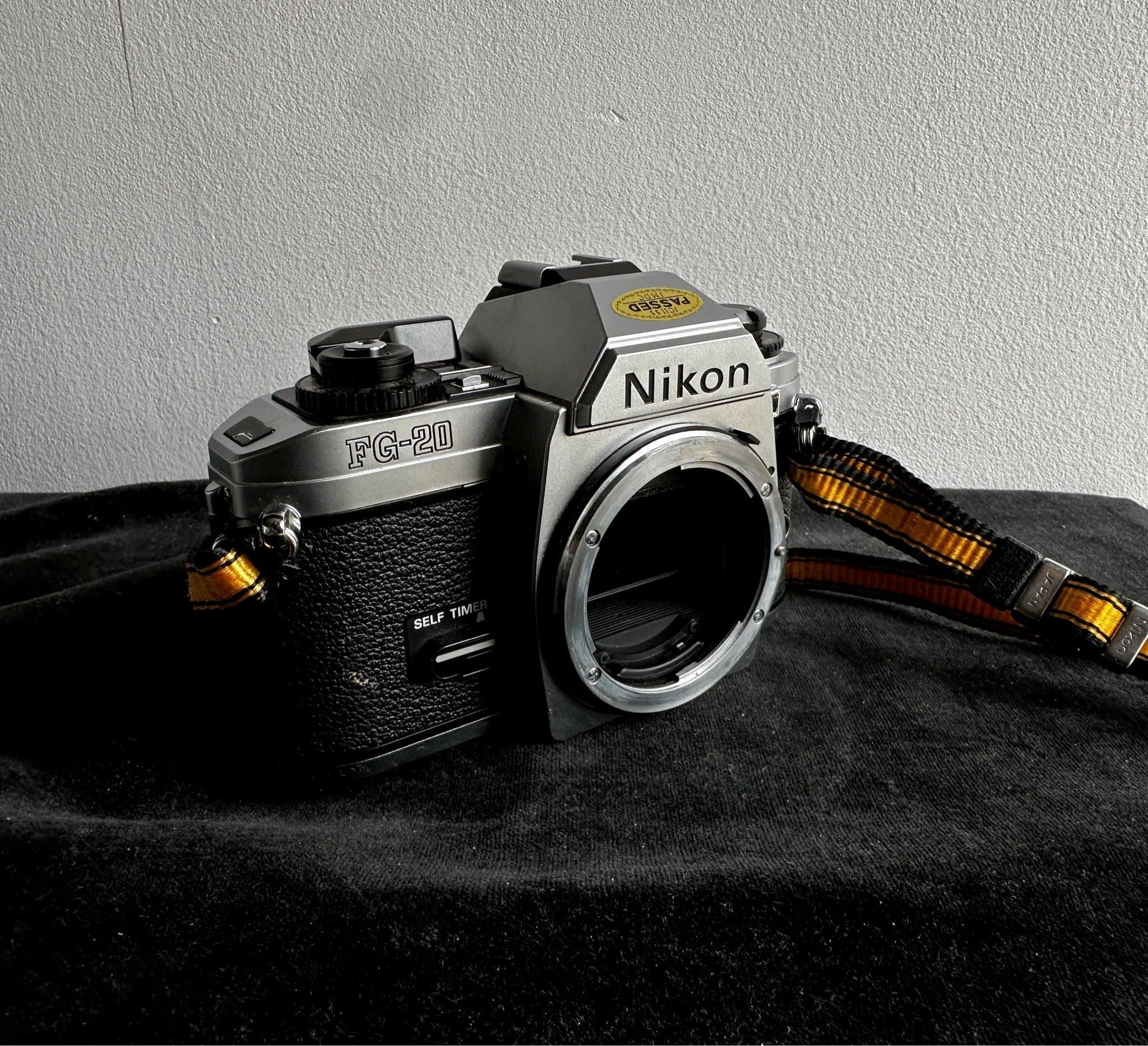 NIKON FG-20 KAMERAHUS I FINT SKICK
