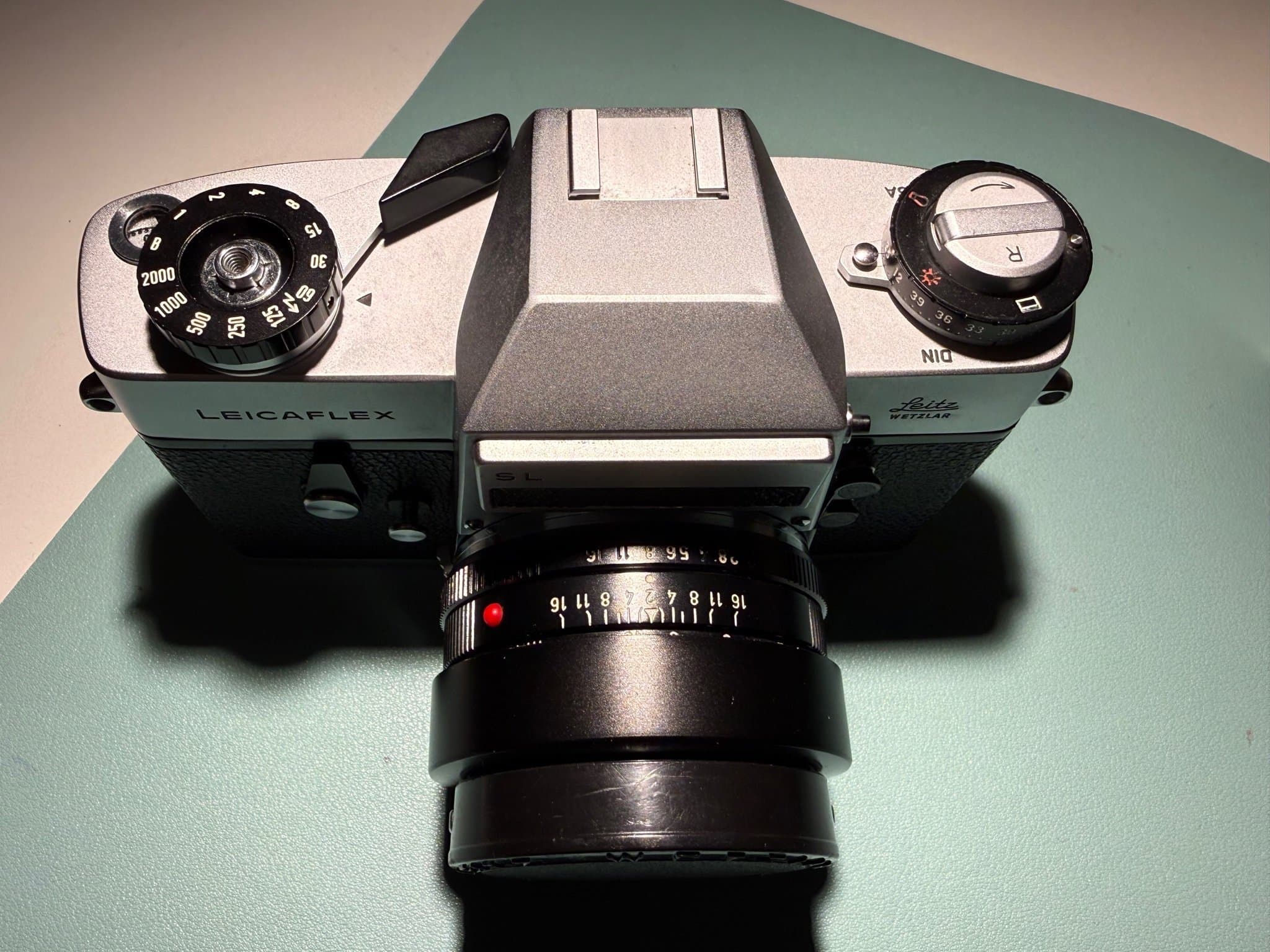 Leicaflex SL Analog Kamera med Summicron-R 1:2/50-objektiv