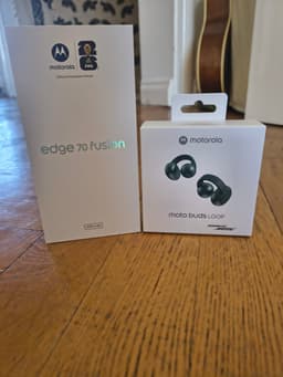 Motorola edge 70 fusion (7000 mAh) + Moto buds by Bose